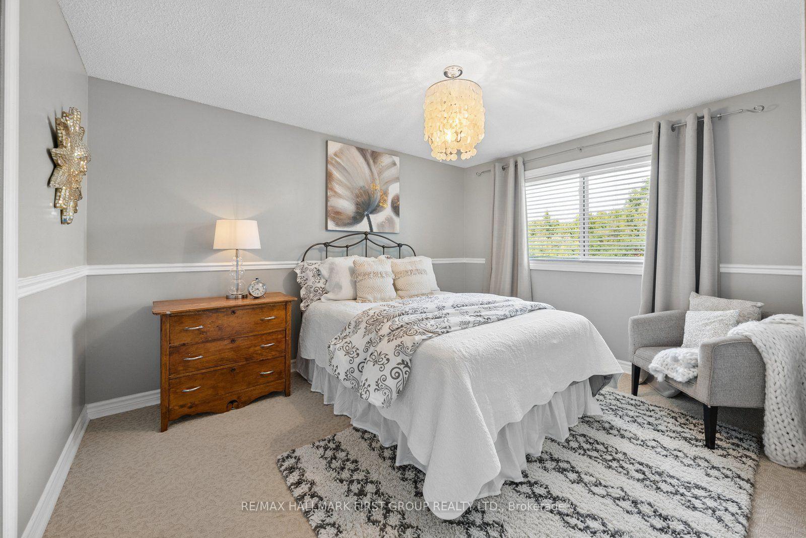 Photo 30 of 662 Cognac Crescent, Pickering, Amberlea — HOMEH