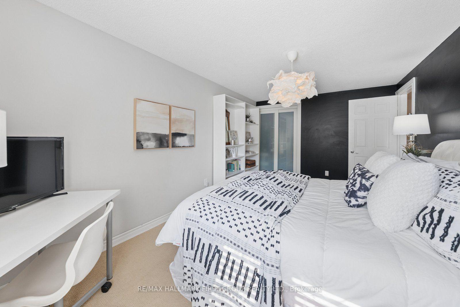 Photo 35 of 662 Cognac Crescent, Pickering, Amberlea — HOMEH