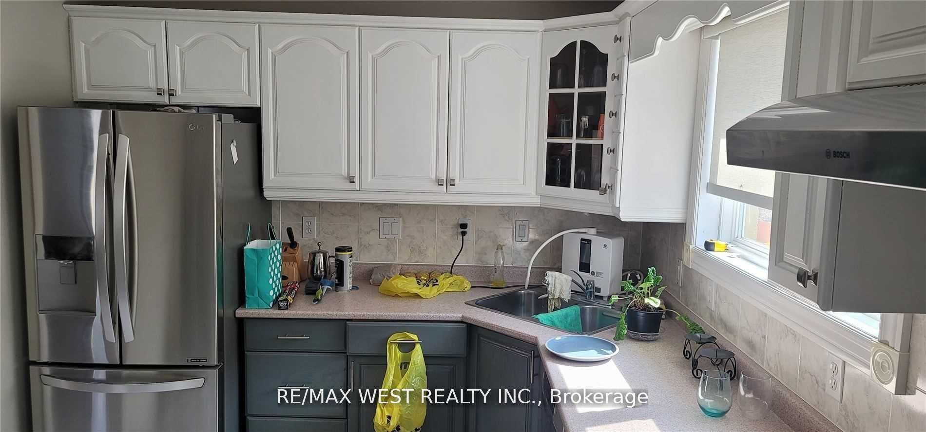 Photo 11 of Unit Upper, 51 Monterrey Drive, Etobicoke, Thistletown-Beaumonde Heights — HOMEH