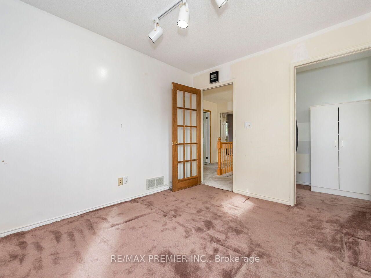 Photo 33 of 28 Emeline Street, Caledon, Alton — HOMEH