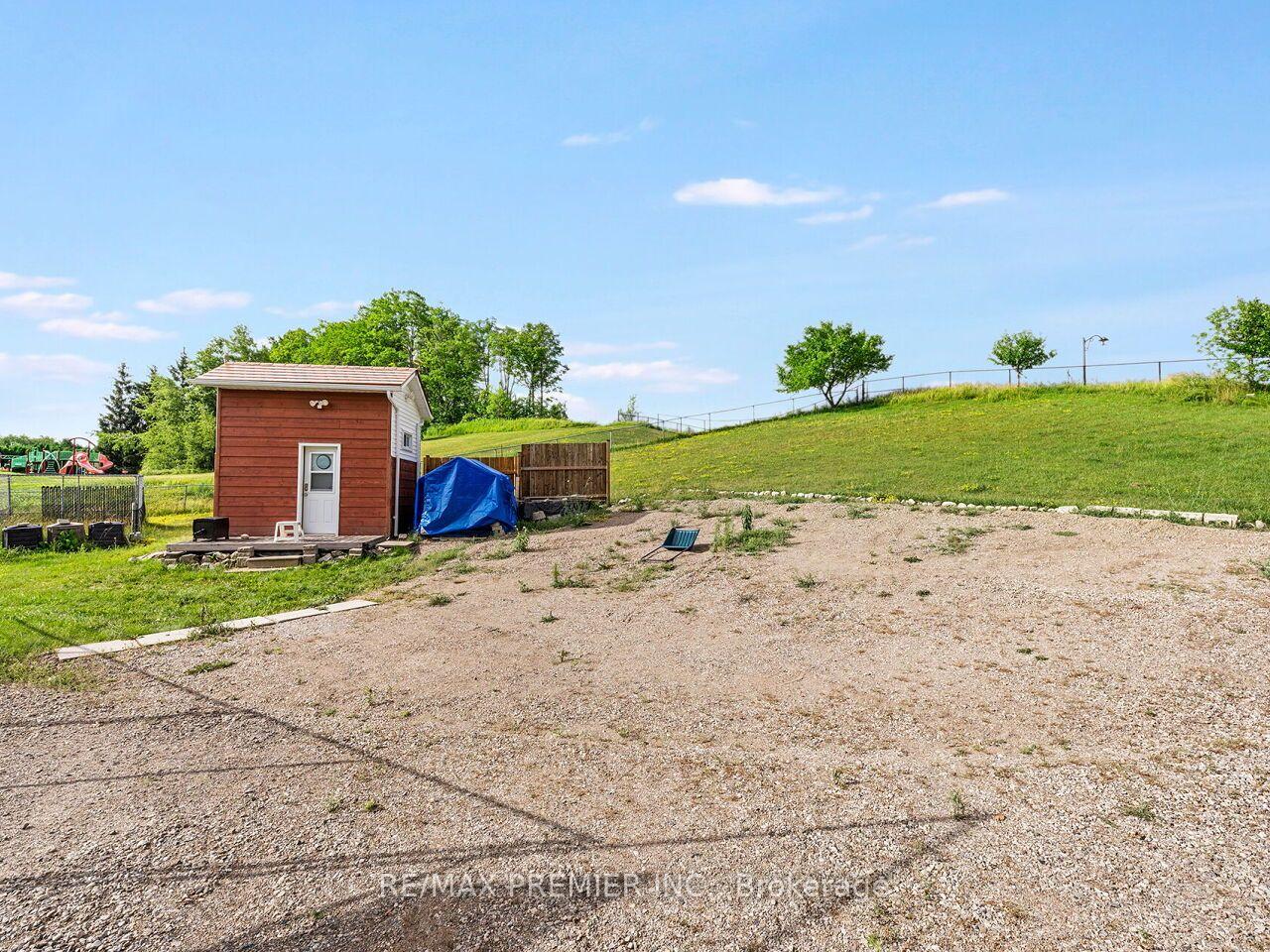 Photo 42 of 28 Emeline Street, Caledon, Alton — HOMEH