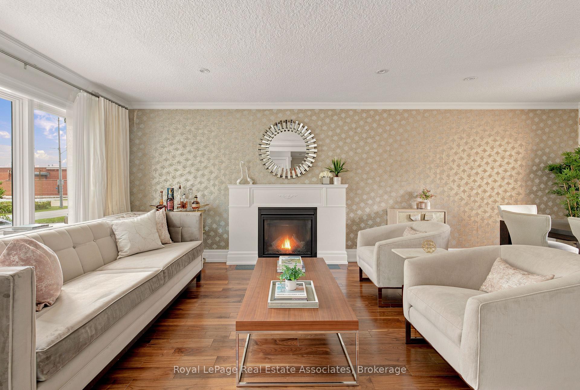 Photo 8 of 1972 Russett Road, Mississauga, Lakeview — HOMEH