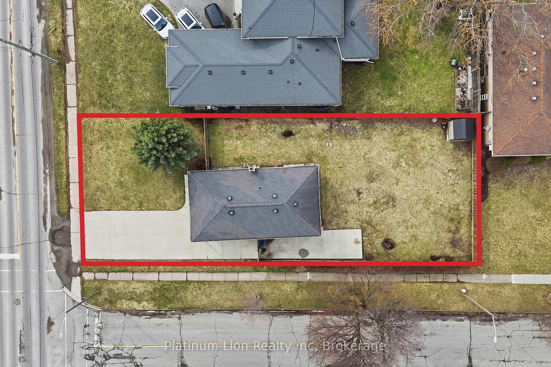Photo 3 of 6581 Riall Street, Niagara Falls, Stamford — HOMEH