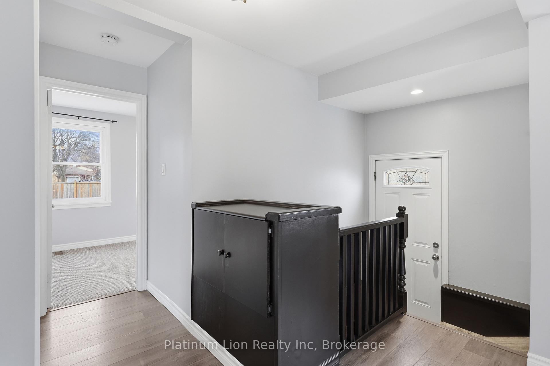 Photo 17 of 6581 Riall Street, Niagara Falls, Stamford — HOMEH