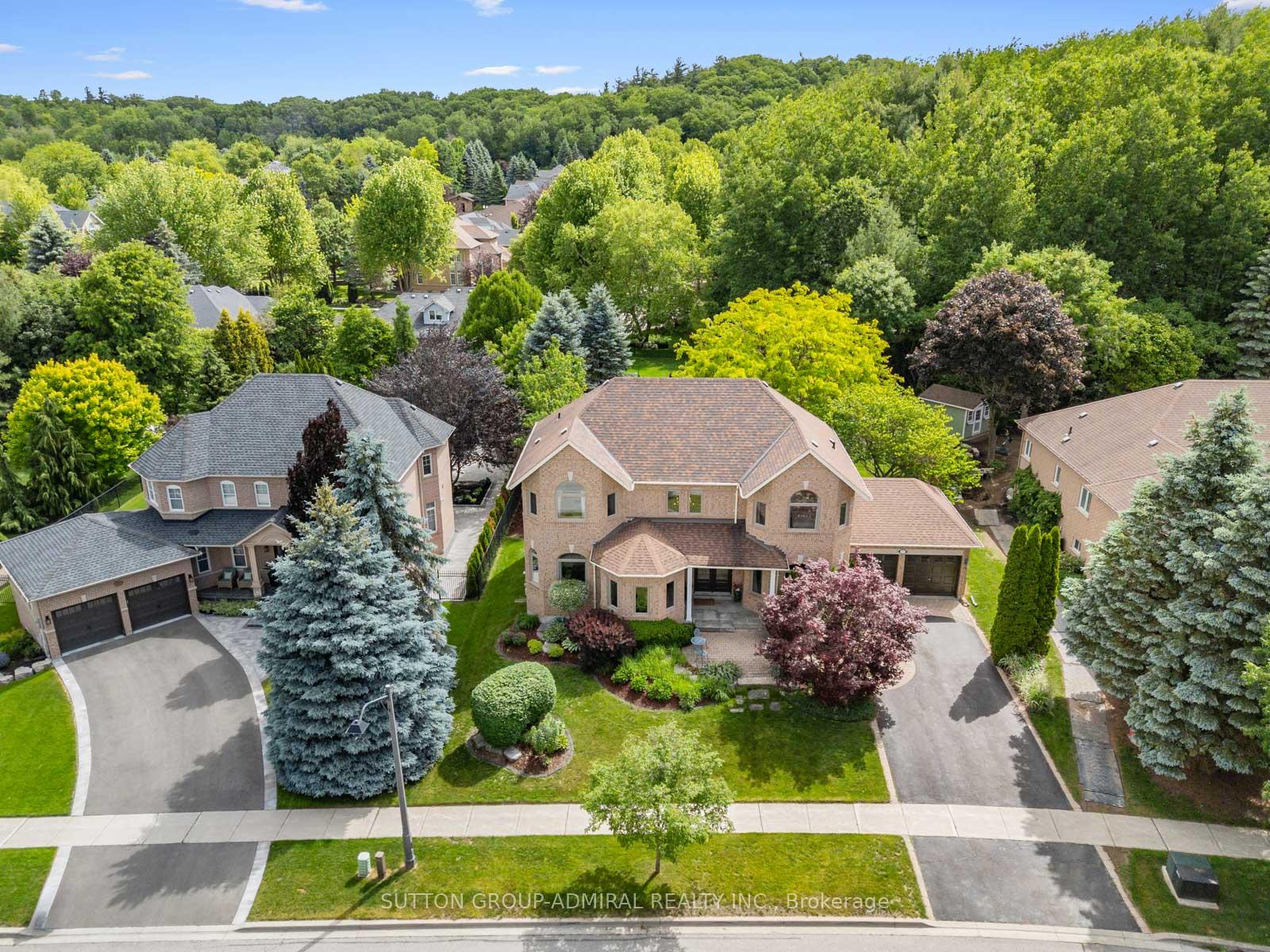 Photo 1 of 37 Nevada Crescent, Vaughan, Rural Vaughan — HOMEH