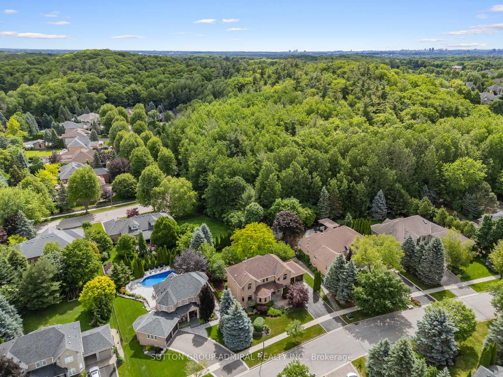 Photo 46 of 37 Nevada Crescent, Vaughan, Rural Vaughan — HOMEH