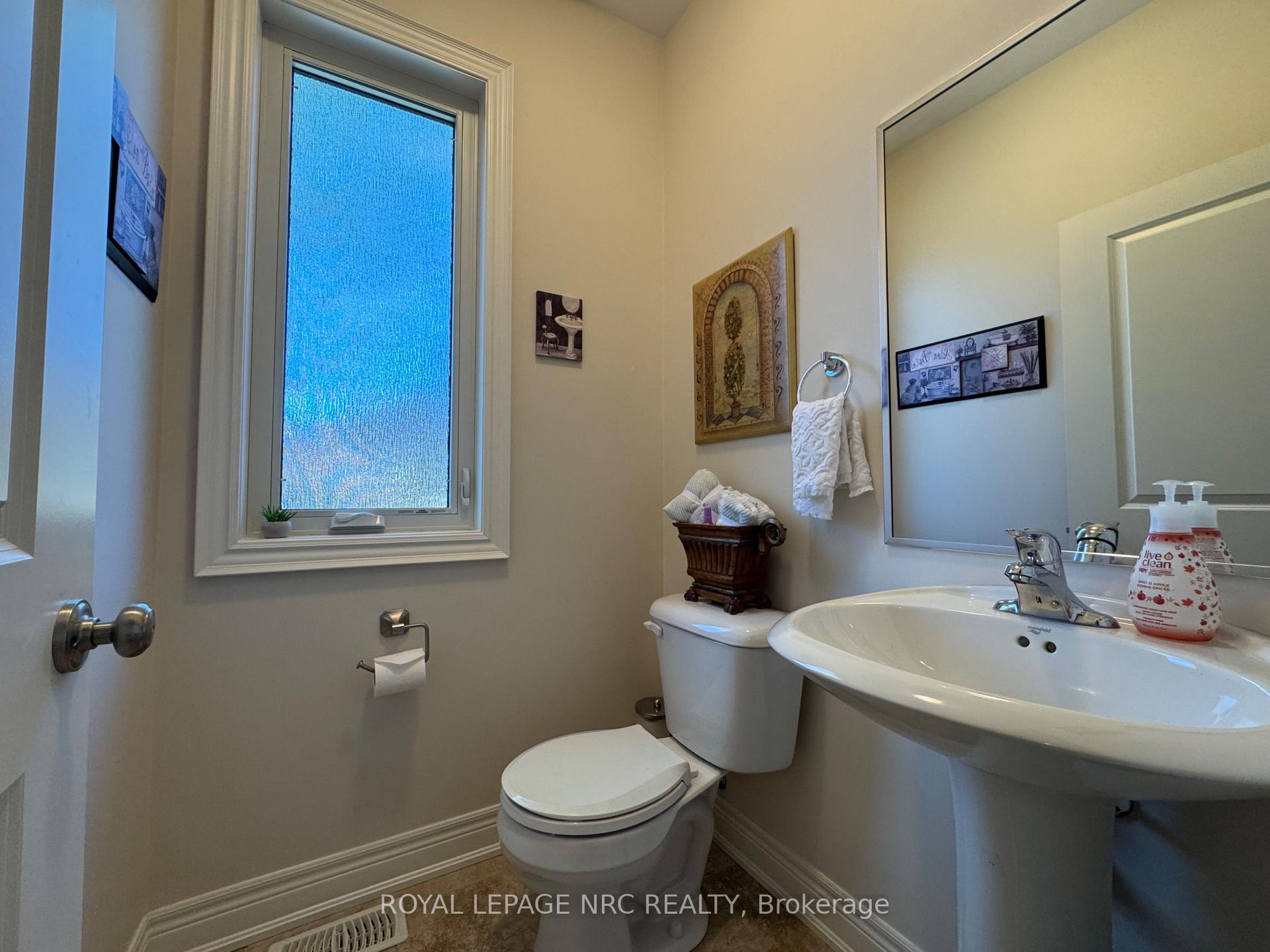 Photo 13 of Unit 2, 6186 Dorchester Road, Niagara Falls, Dorchester — HOMEH