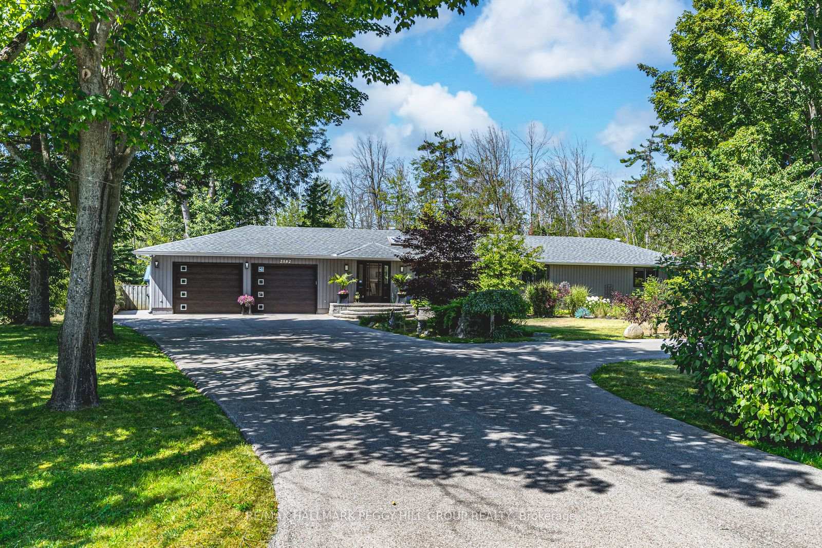Photo 1 of 2582 Leonard Street, Innisfil, Rural Innisfil — HOMEH