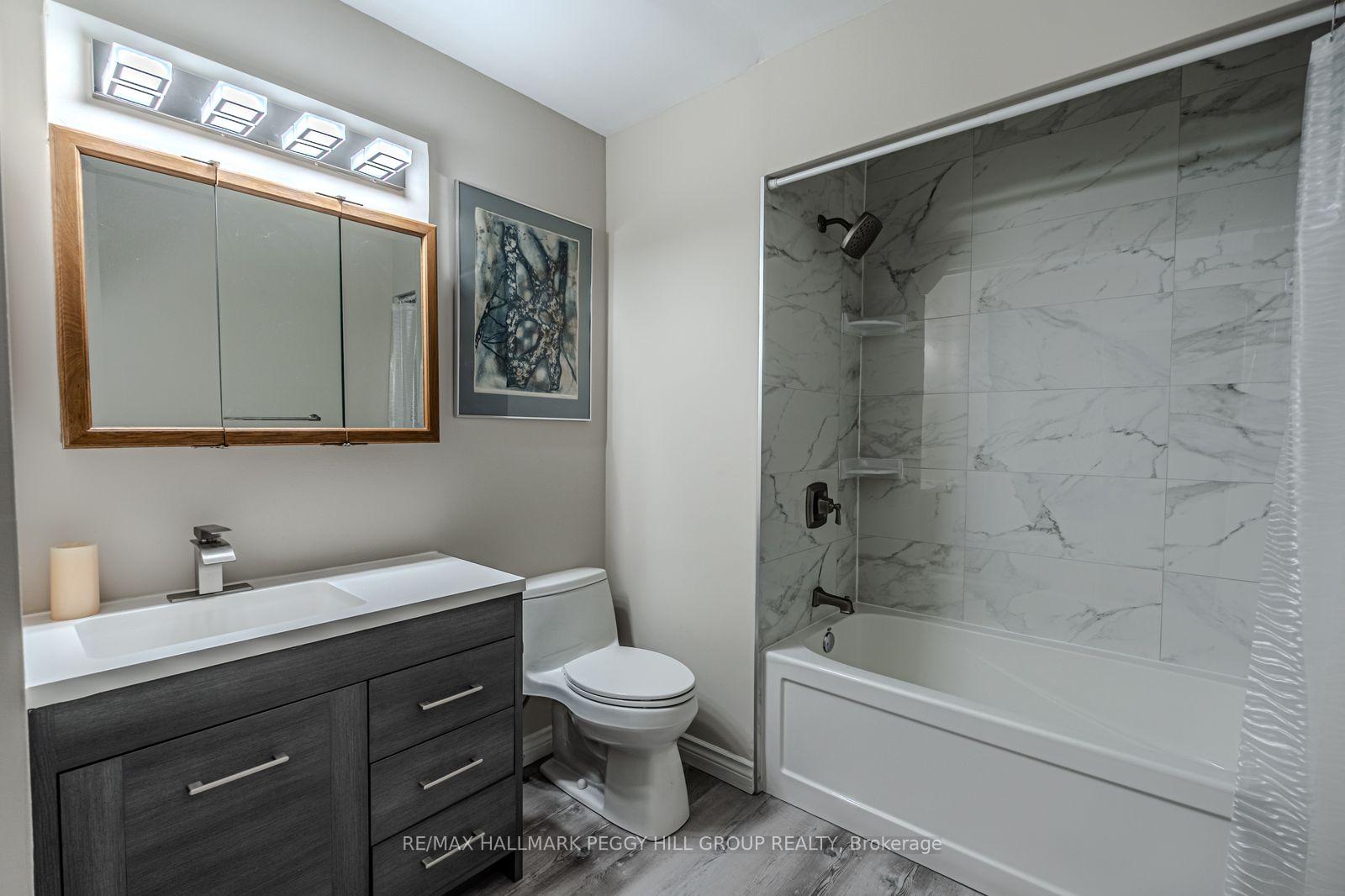 Photo 12 of 2582 Leonard Street, Innisfil, Rural Innisfil — HOMEH