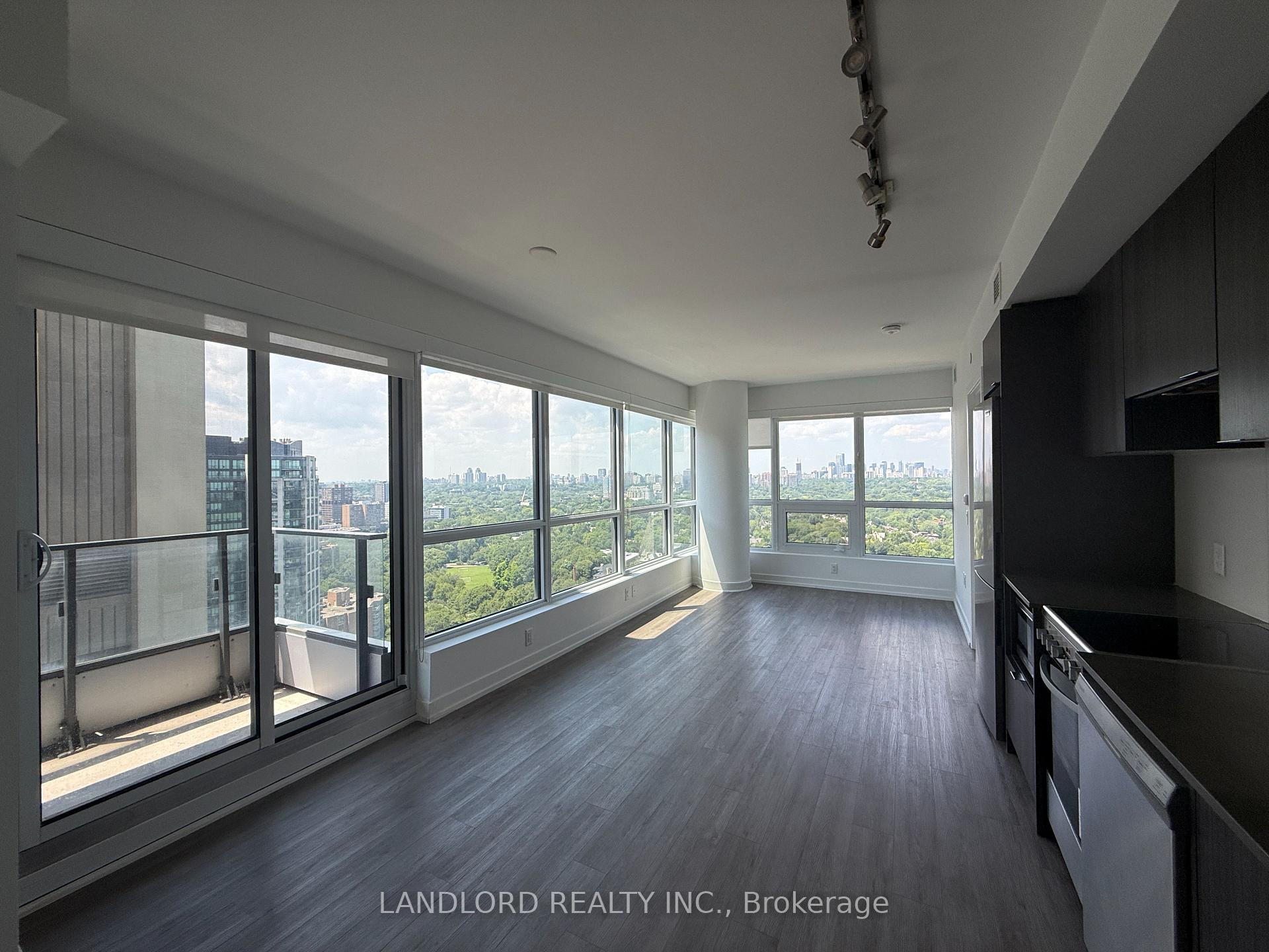 Photo 4 of Unit 2305, 395 Bloor Street E, Toronto, North St. James Town — HOMEH