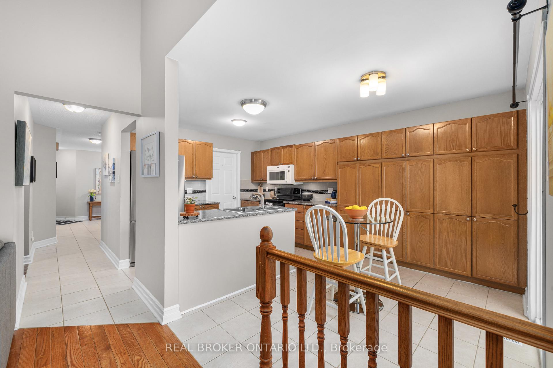 Photo 17 of 1981 Orchardview Avenue, Ottawa, Fallingbrook/Gardenway South — HOMEH