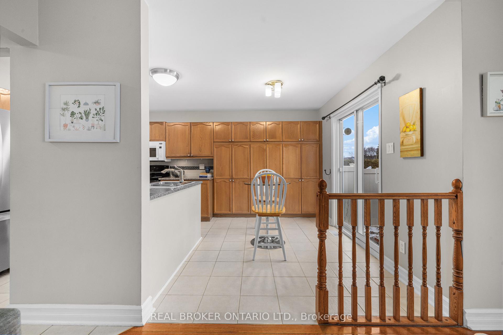 Photo 19 of 1981 Orchardview Avenue, Ottawa, Fallingbrook/Gardenway South — HOMEH