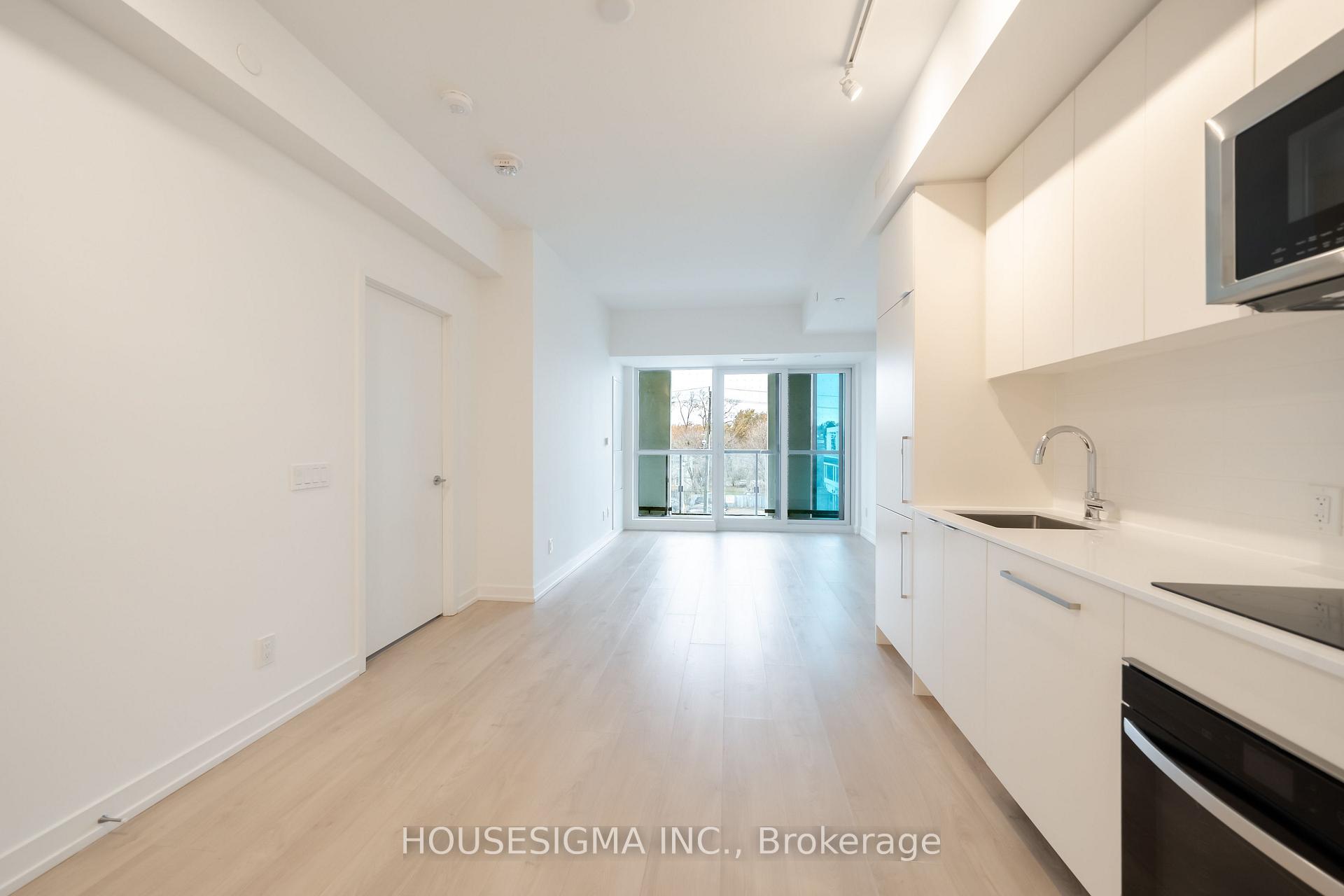 Photo 2 of Unit 202, 181 Sheppard Avenue E, North York, Willowdale East — HOMEH