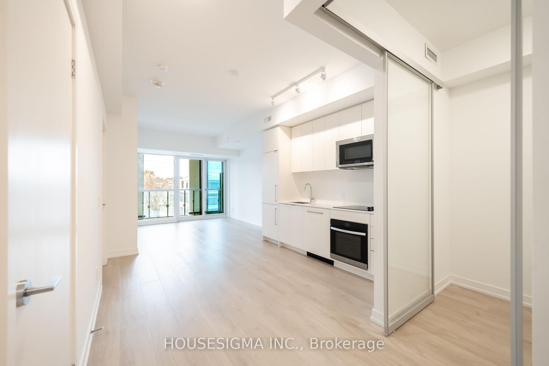 Photo 7 of Unit 202, 181 Sheppard Avenue E, North York, Willowdale East — HOMEH