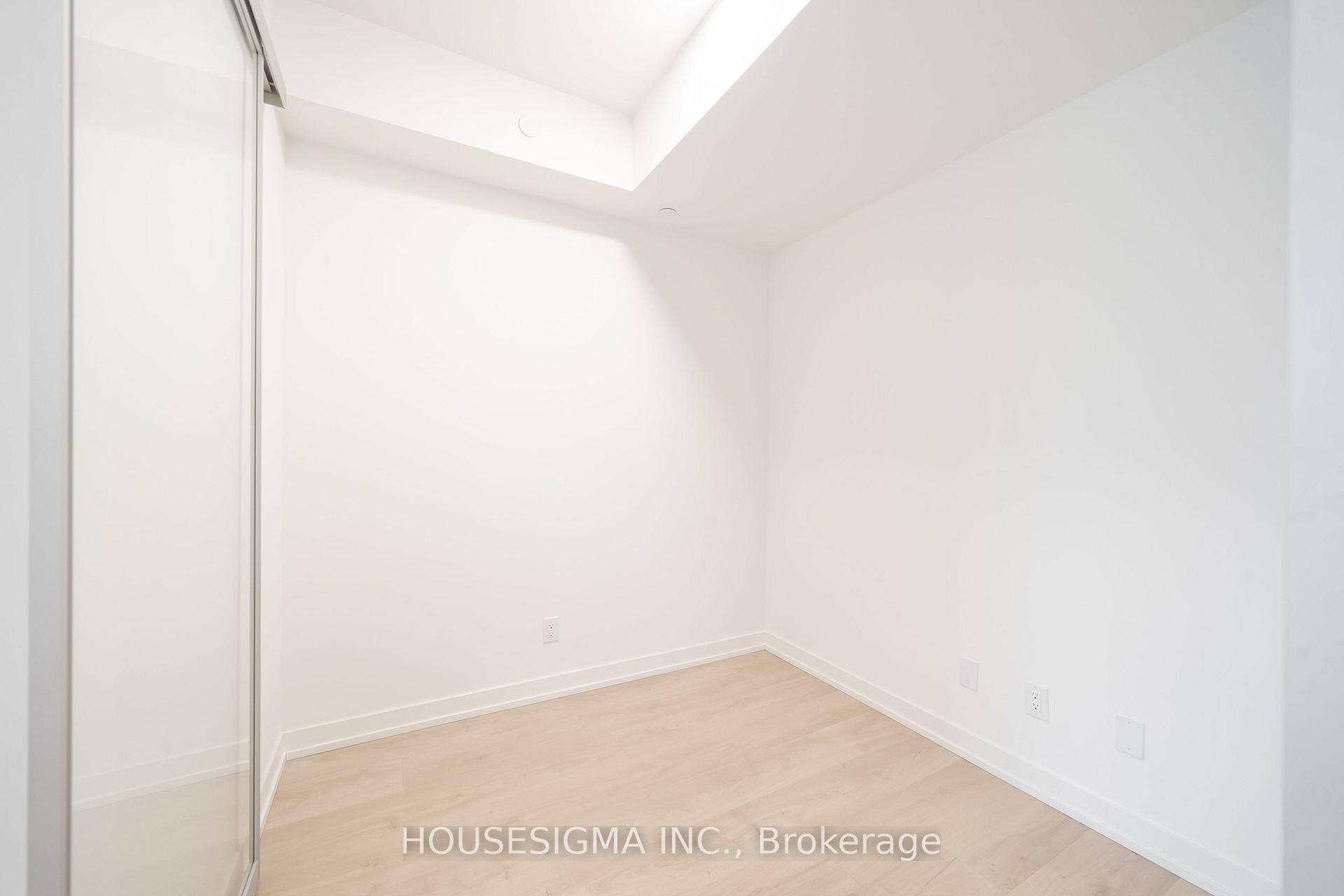 Photo 9 of Unit 202, 181 Sheppard Avenue E, North York, Willowdale East — HOMEH