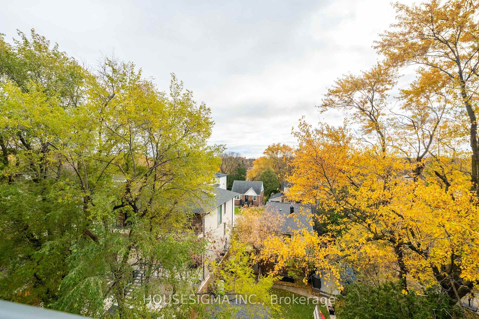 Photo 3 of Unit 414, 181 Sheppard Avenue E, North York, Willowdale East — HOMEH