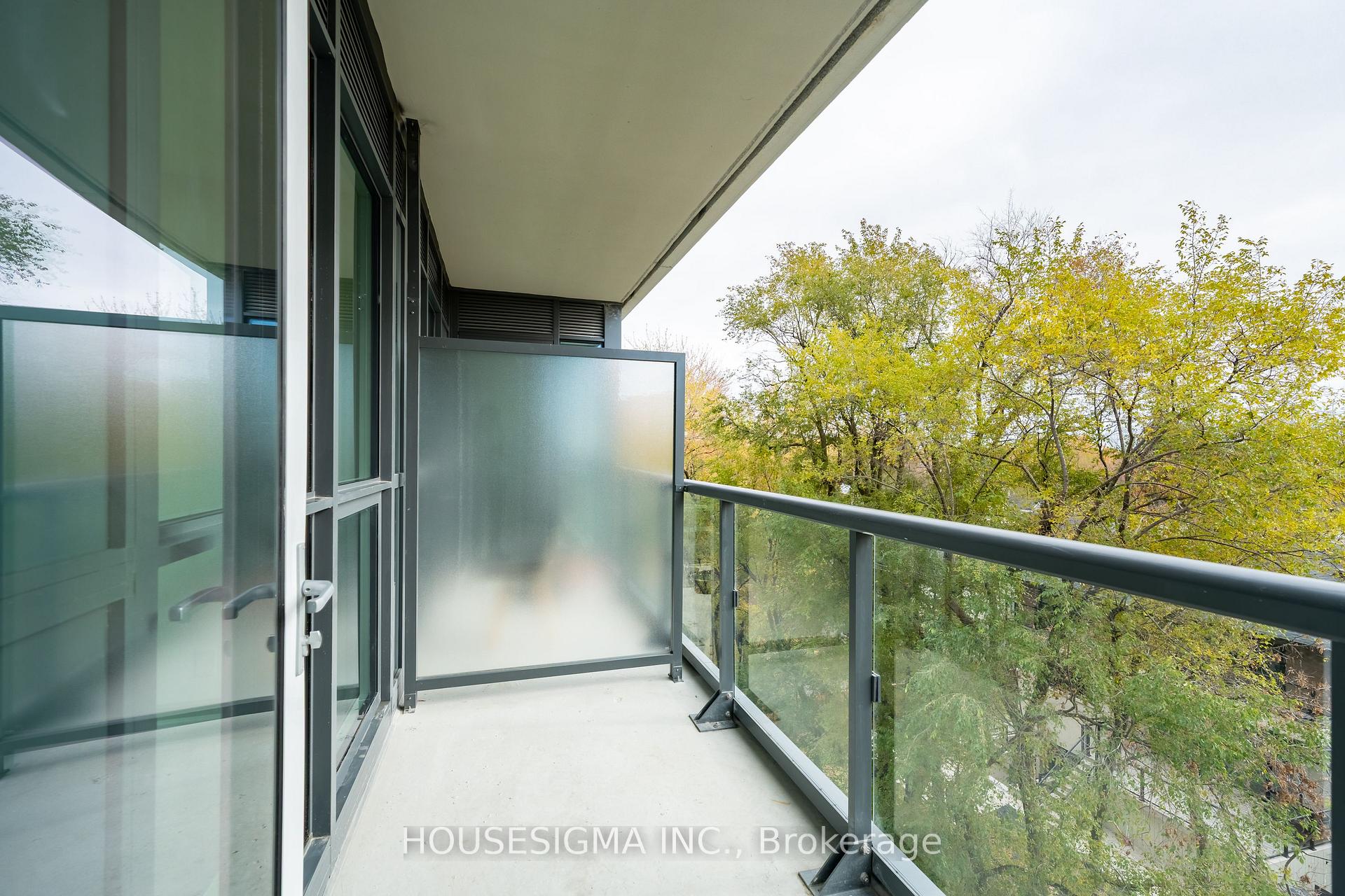 Photo 4 of Unit 414, 181 Sheppard Avenue E, North York, Willowdale East — HOMEH
