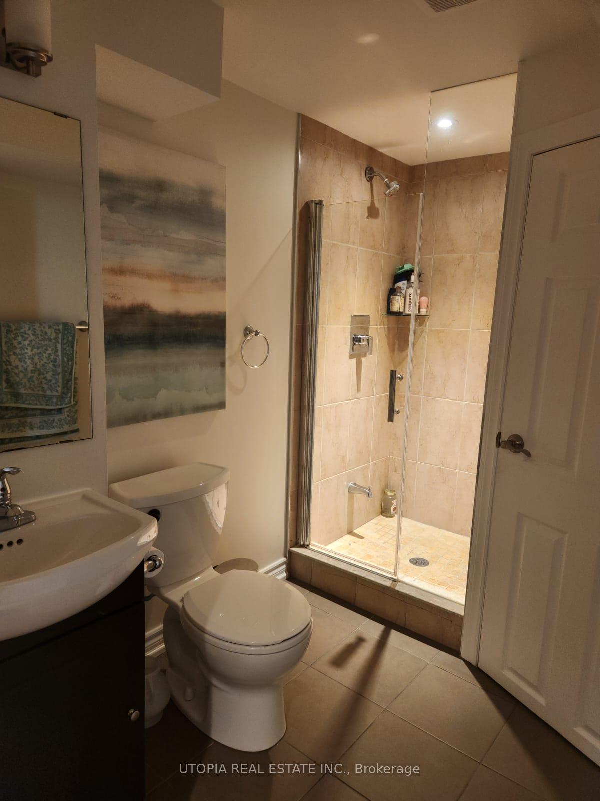 Photo 25 of 26 Lucena Crescent, Vaughan, Maple — HOMEH
