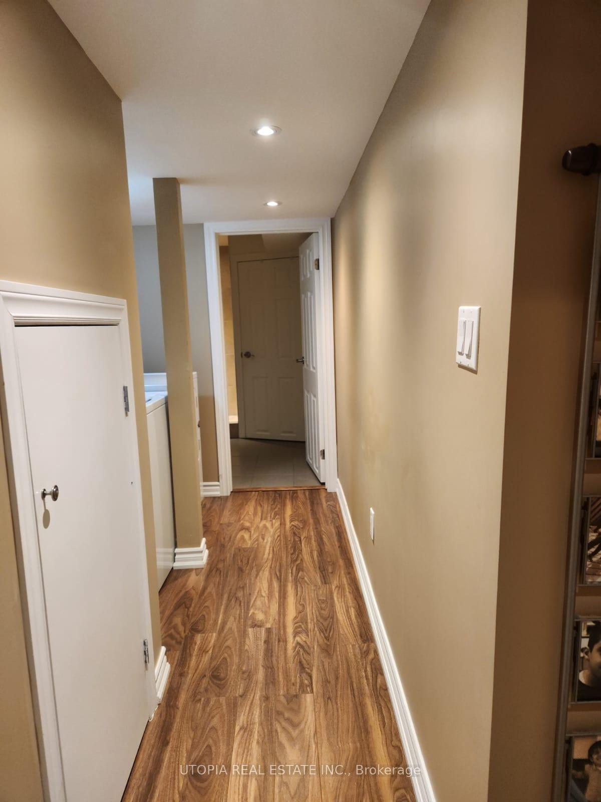 Photo 26 of 26 Lucena Crescent, Vaughan, Maple — HOMEH