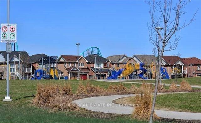 Photo 33 of 26 Lucena Crescent, Vaughan, Maple — HOMEH