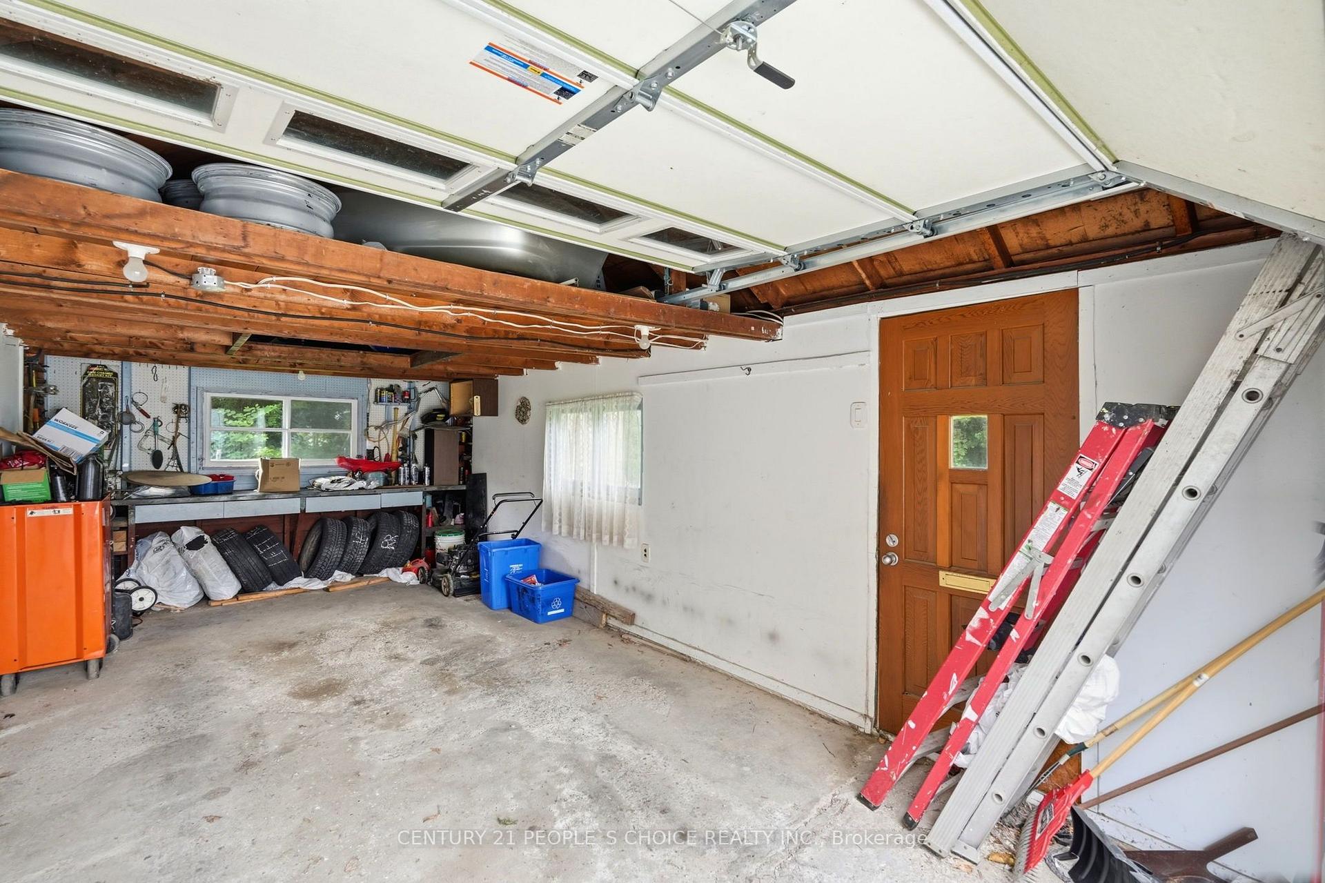 Photo 23 of 104 Grenfell Street, Oshawa, Vanier — HOMEH