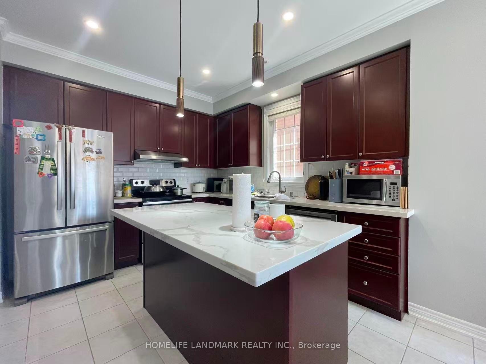 Photo 11 of 9 Garden Trail Road, Markham, Cornell — HOMEH