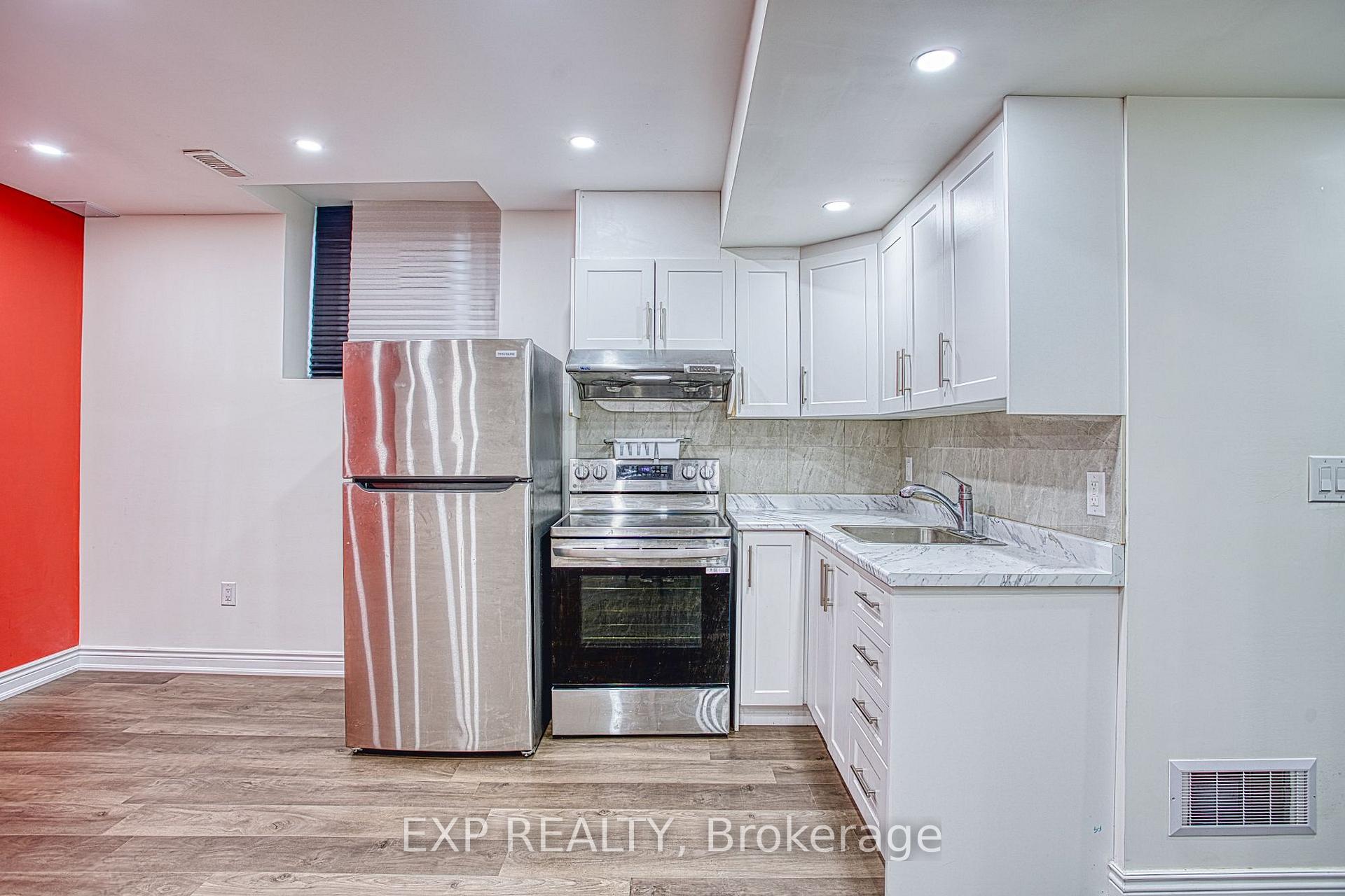 Photo 6 of 15 Riley Avenue, Pelham, Fonthill — HOMEH