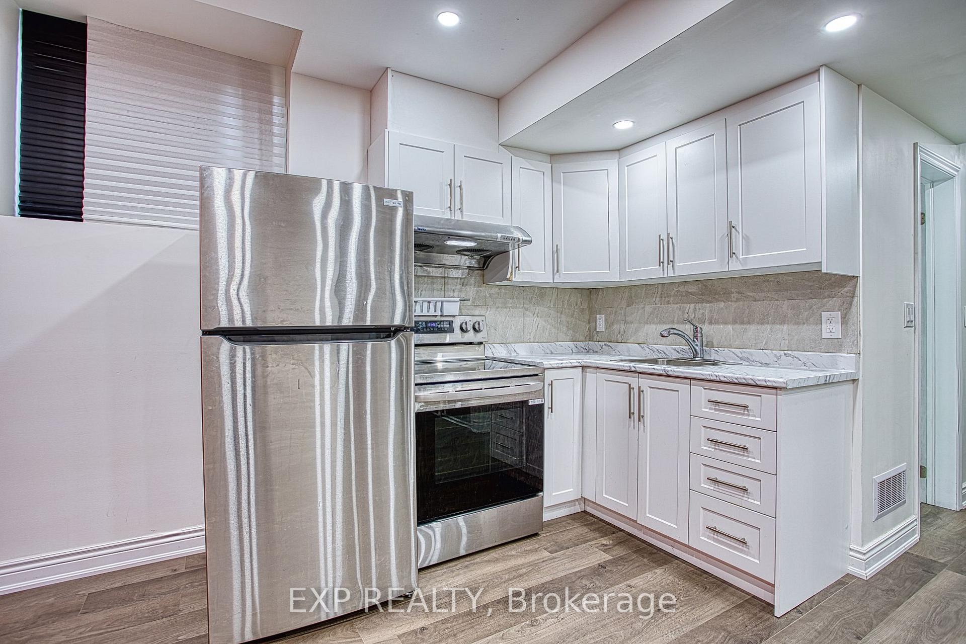 Photo 7 of 15 Riley Avenue, Pelham, Fonthill — HOMEH