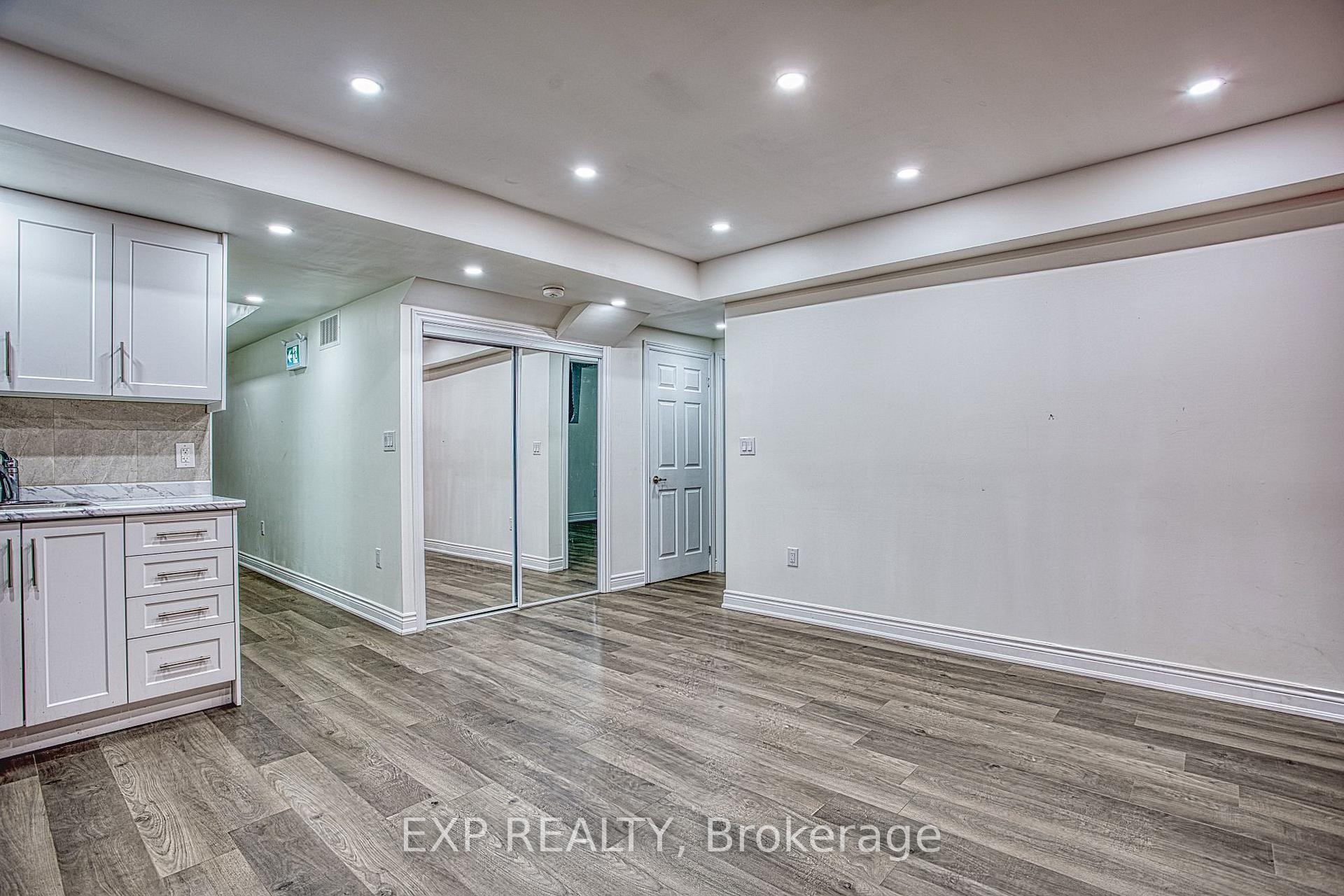 Photo 8 of 15 Riley Avenue, Pelham, Fonthill — HOMEH