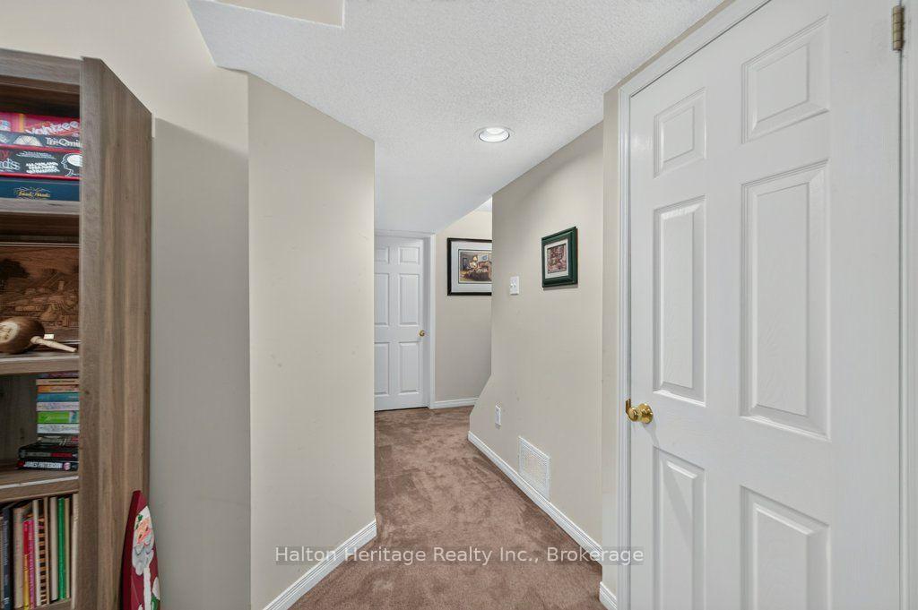 Photo 41 of Unit 47, 1889 Upper Wentworth Street, Hamilton, Allison — HOMEH