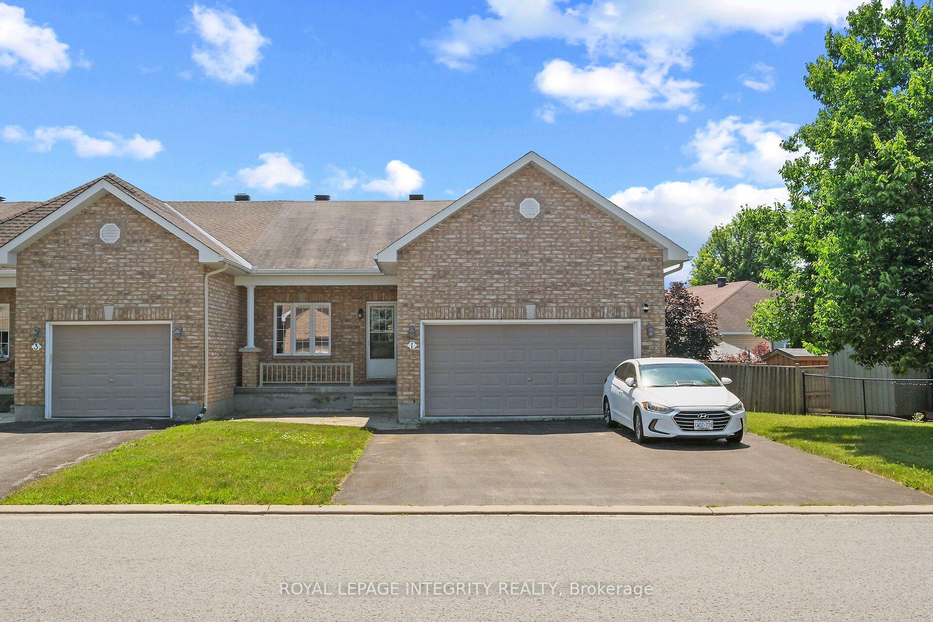 Photo of 1 Moe Robillard Street