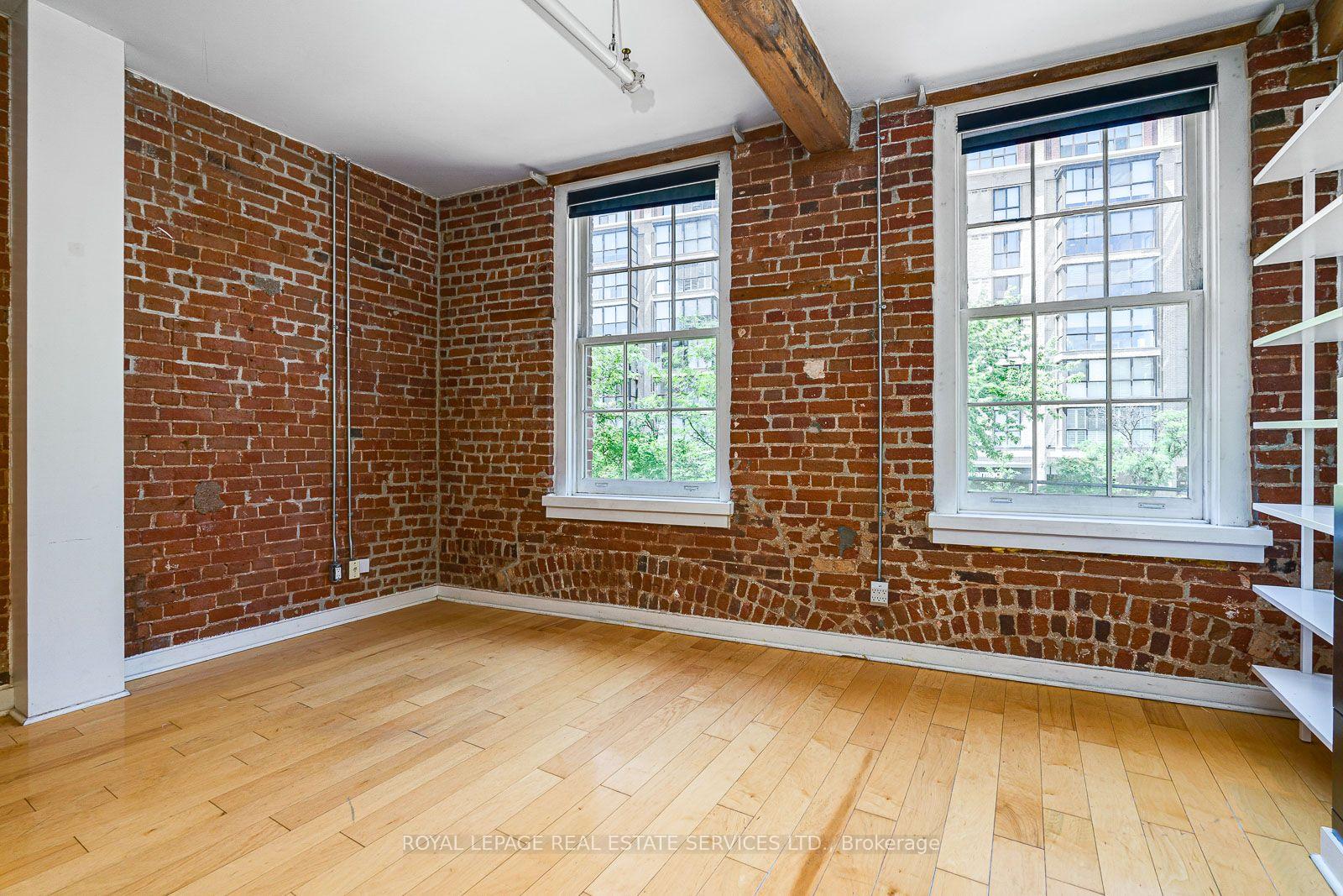 Photo 2 of Unit 210, 81A Front Street E, Toronto, Waterfront Communities — HOMEH