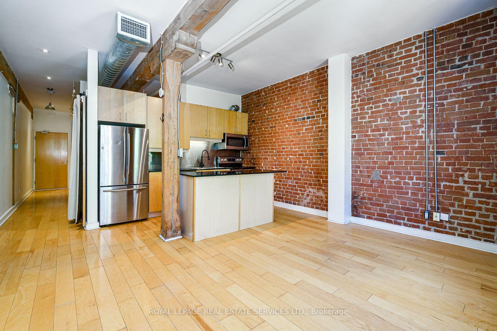 Photo 3 of Unit 210, 81A Front Street E, Toronto, Waterfront Communities — HOMEH