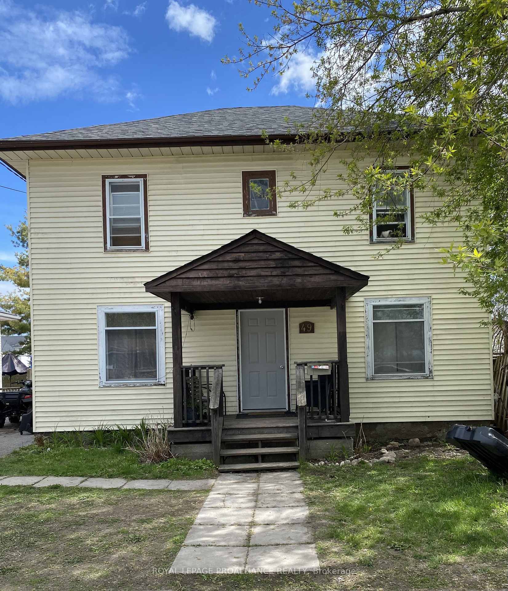 Photo 1 of 49 Crown Street, Quinte West, Trenton Ward — HOMEH