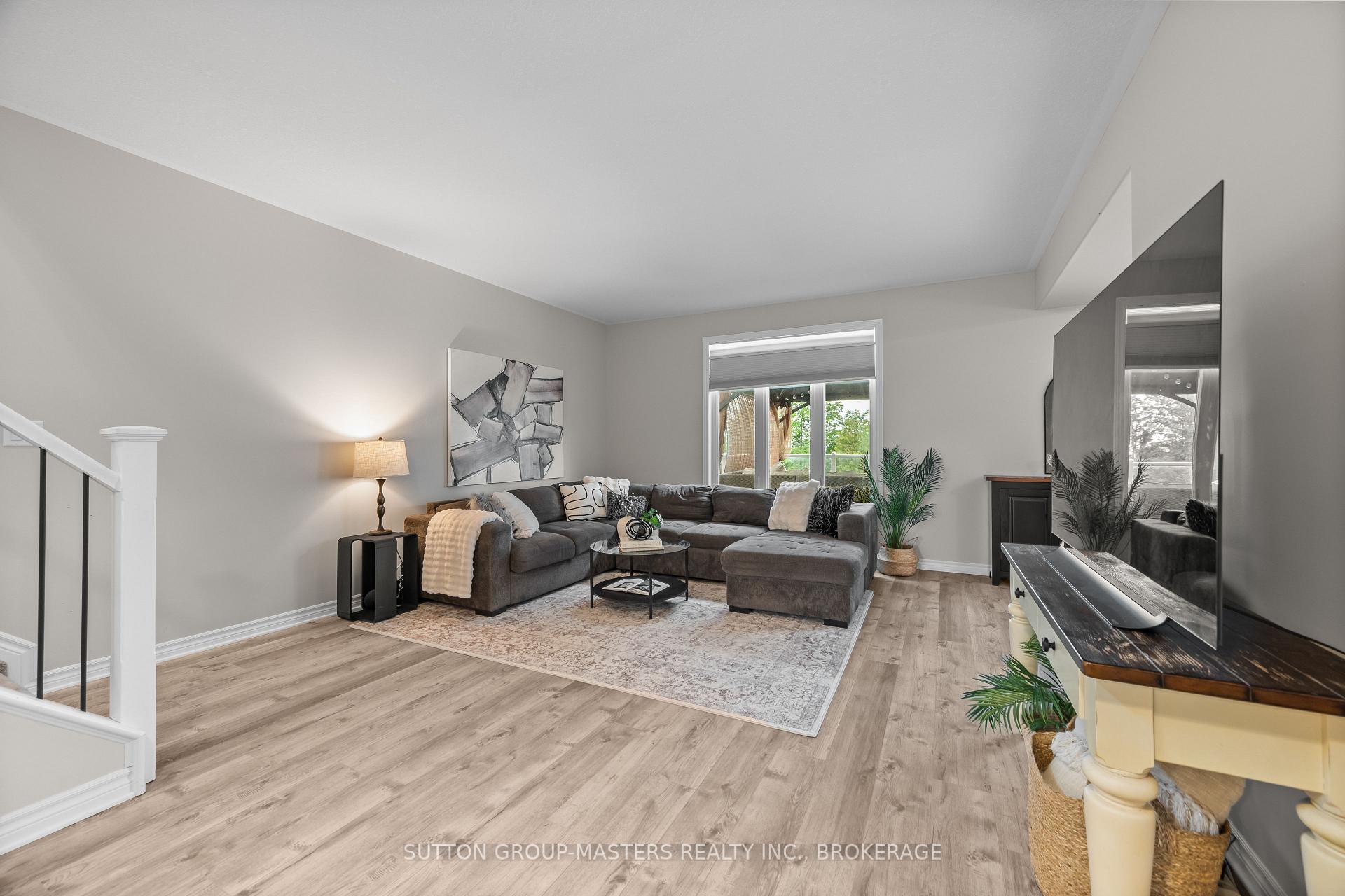 Photo 9 of 1705 Executive Avenue, Kingston, City Northwest — HOMEH