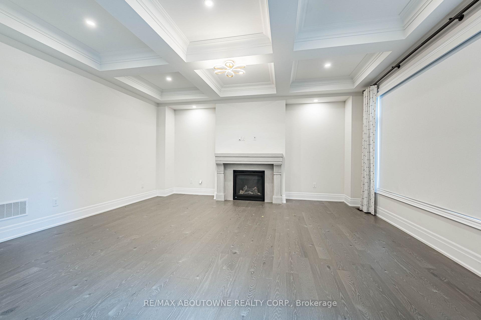 Photo 14 of 1217 Ironbridge Road, Oakville, Glen Abbey — HOMEH