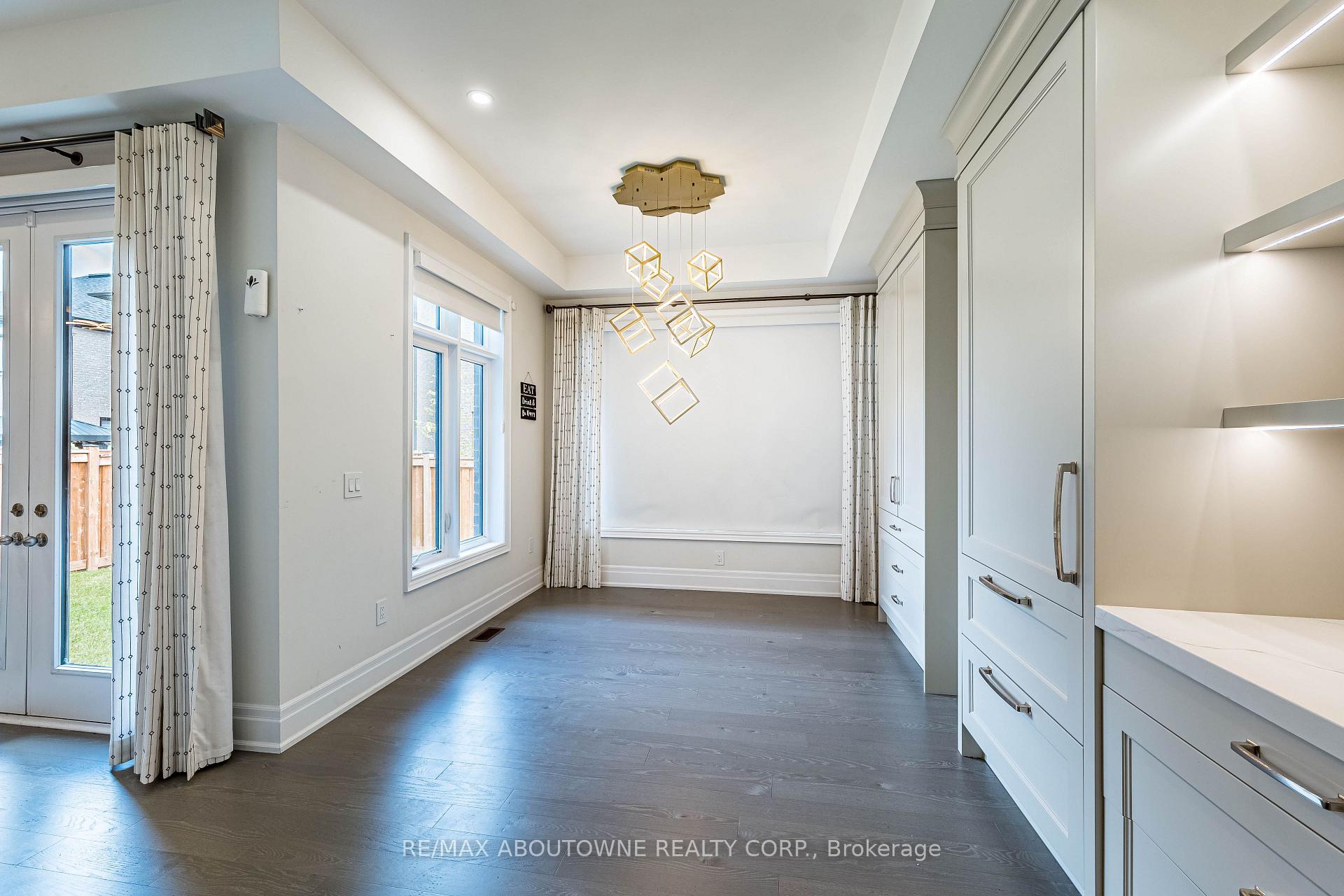 Photo 20 of 1217 Ironbridge Road, Oakville, Glen Abbey — HOMEH