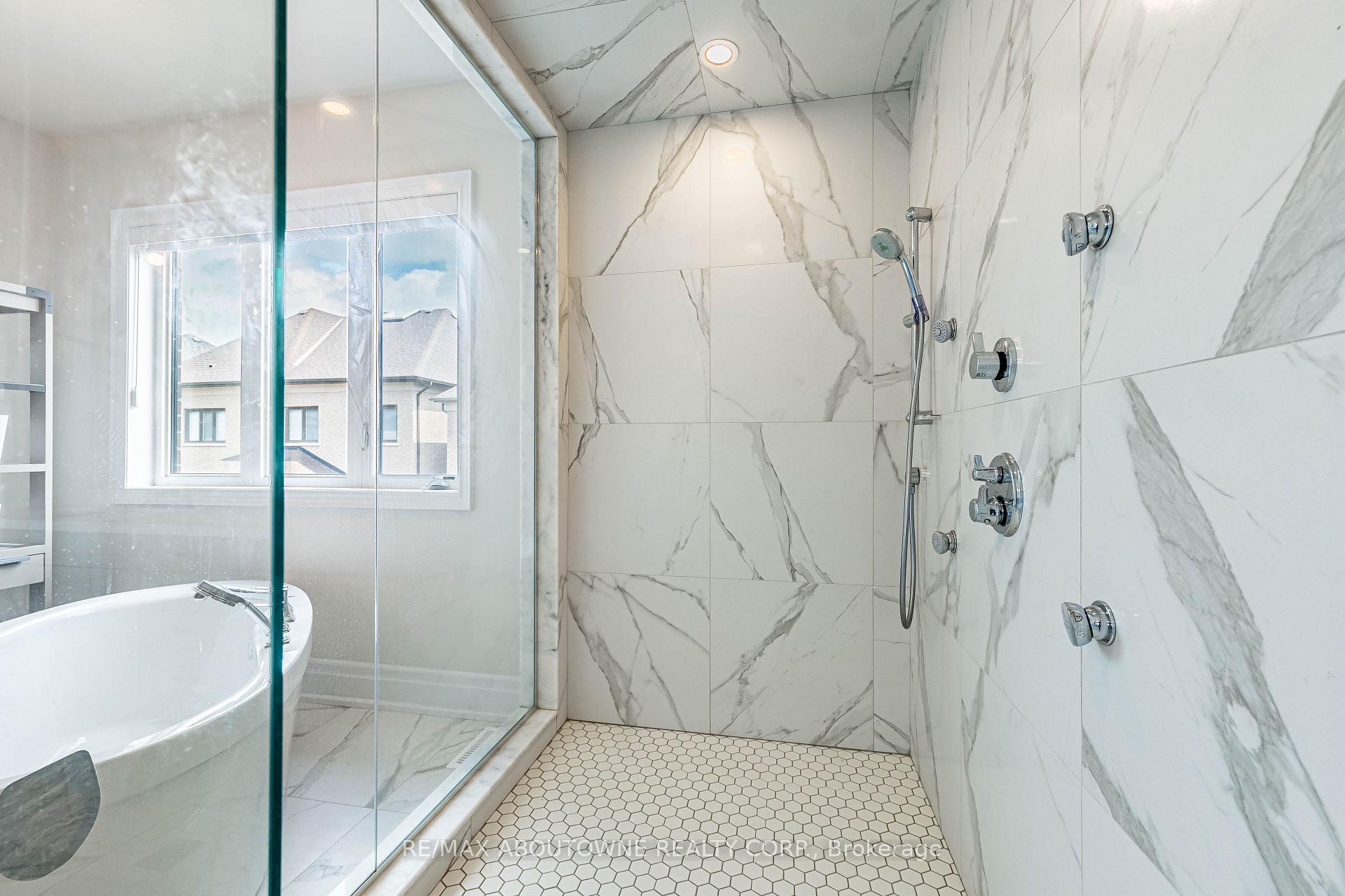 Photo 28 of 1217 Ironbridge Road, Oakville, Glen Abbey — HOMEH