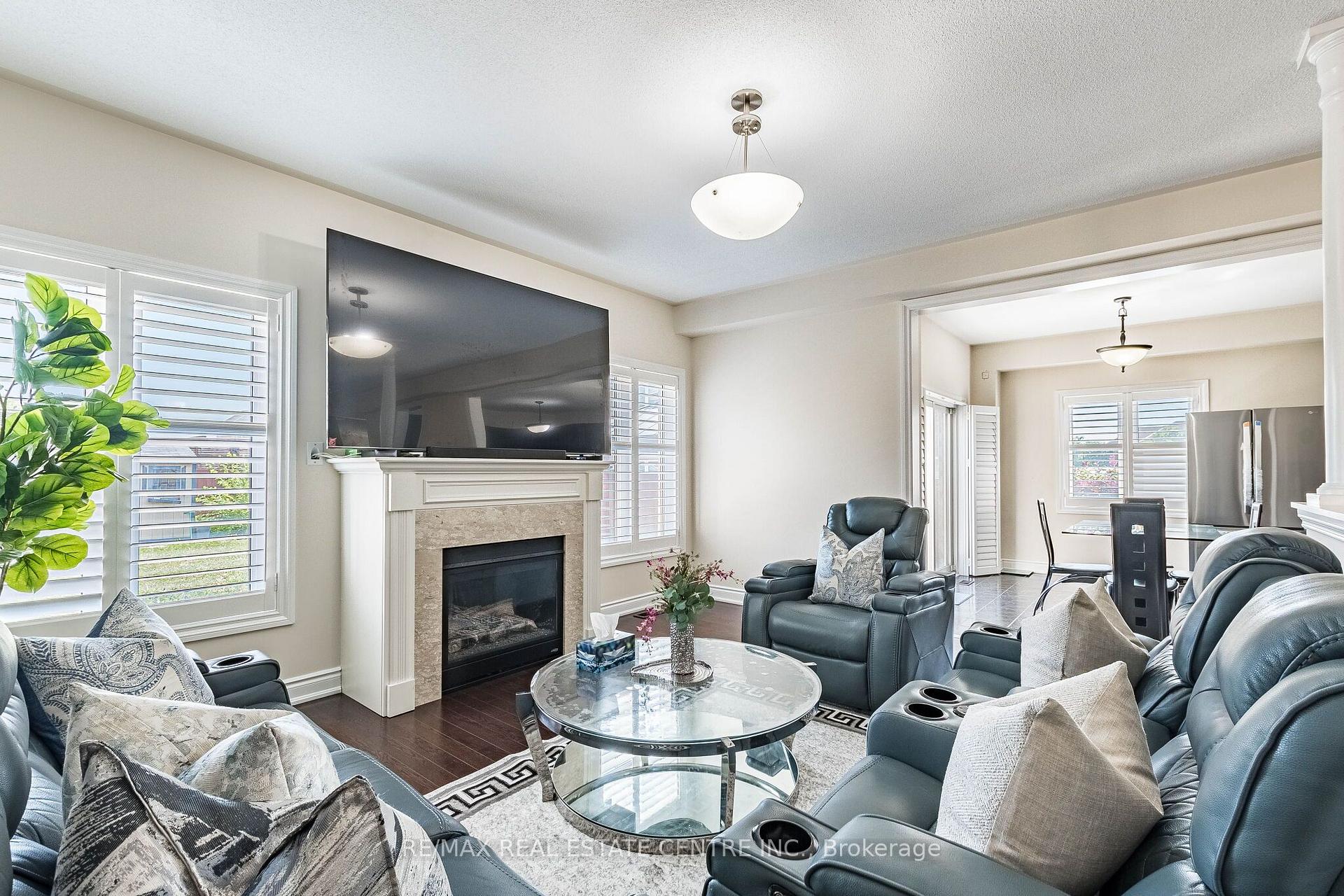 Photo 12 of 22 Red Ash Court, Brampton, Northwood Park — HOMEH