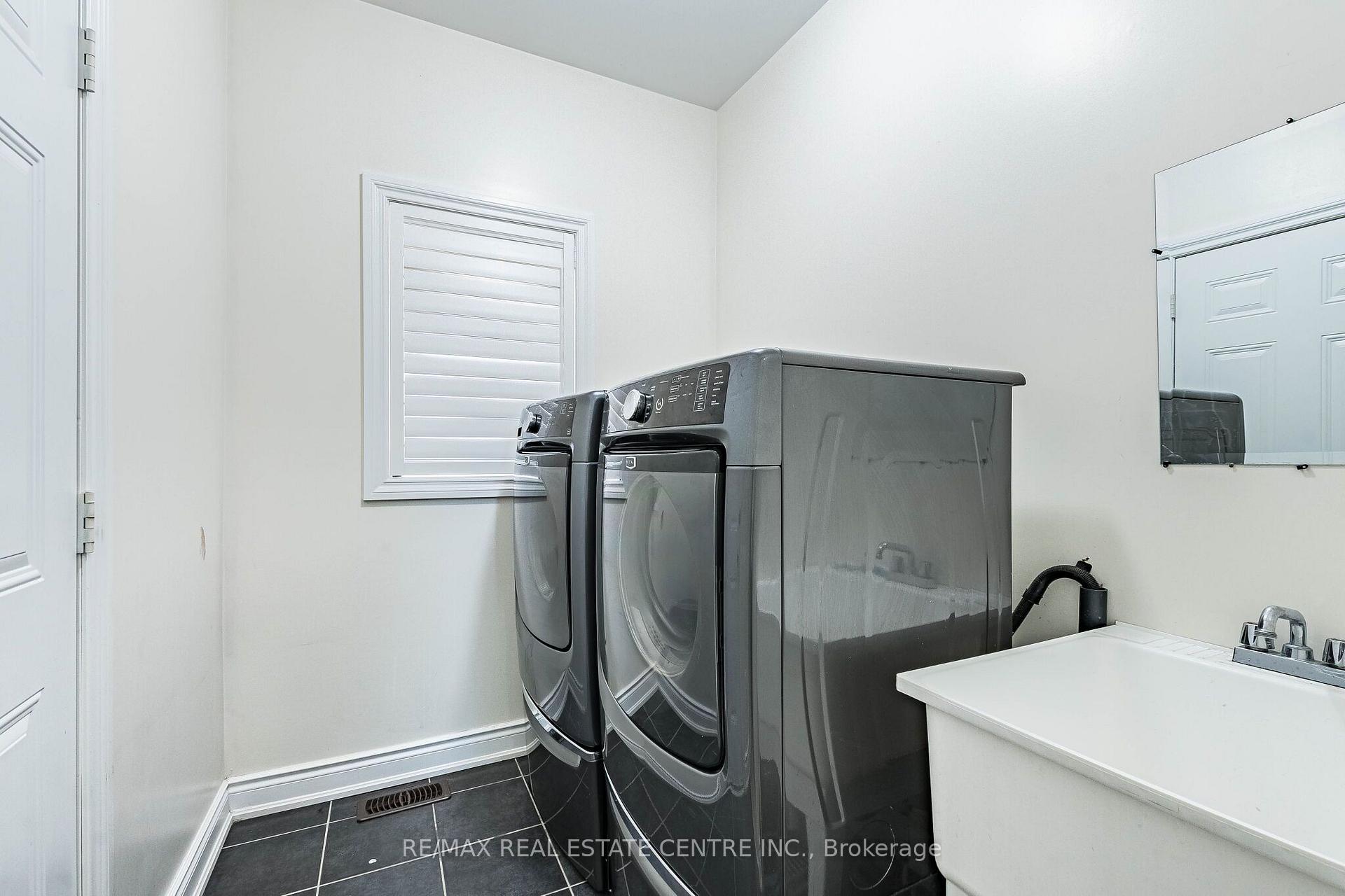 Photo 18 of 22 Red Ash Court, Brampton, Northwood Park — HOMEH