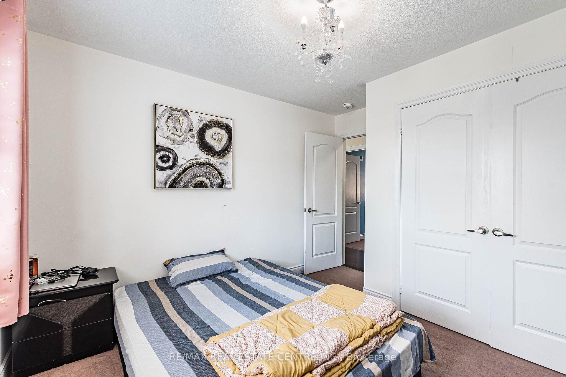 Photo 25 of 22 Red Ash Court, Brampton, Northwood Park — HOMEH