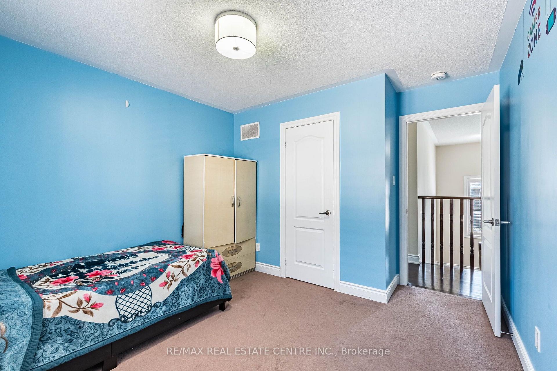 Photo 27 of 22 Red Ash Court, Brampton, Northwood Park — HOMEH