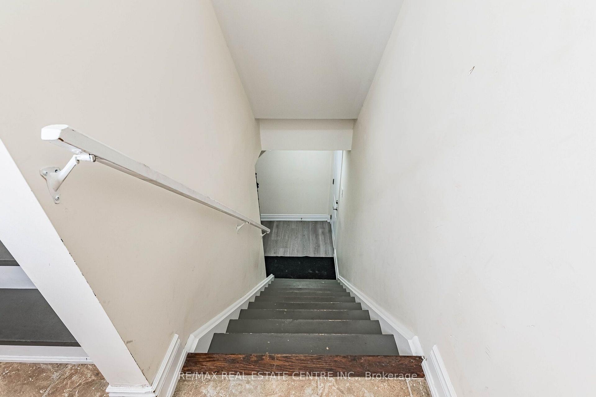 Photo 39 of 22 Red Ash Court, Brampton, Northwood Park — HOMEH