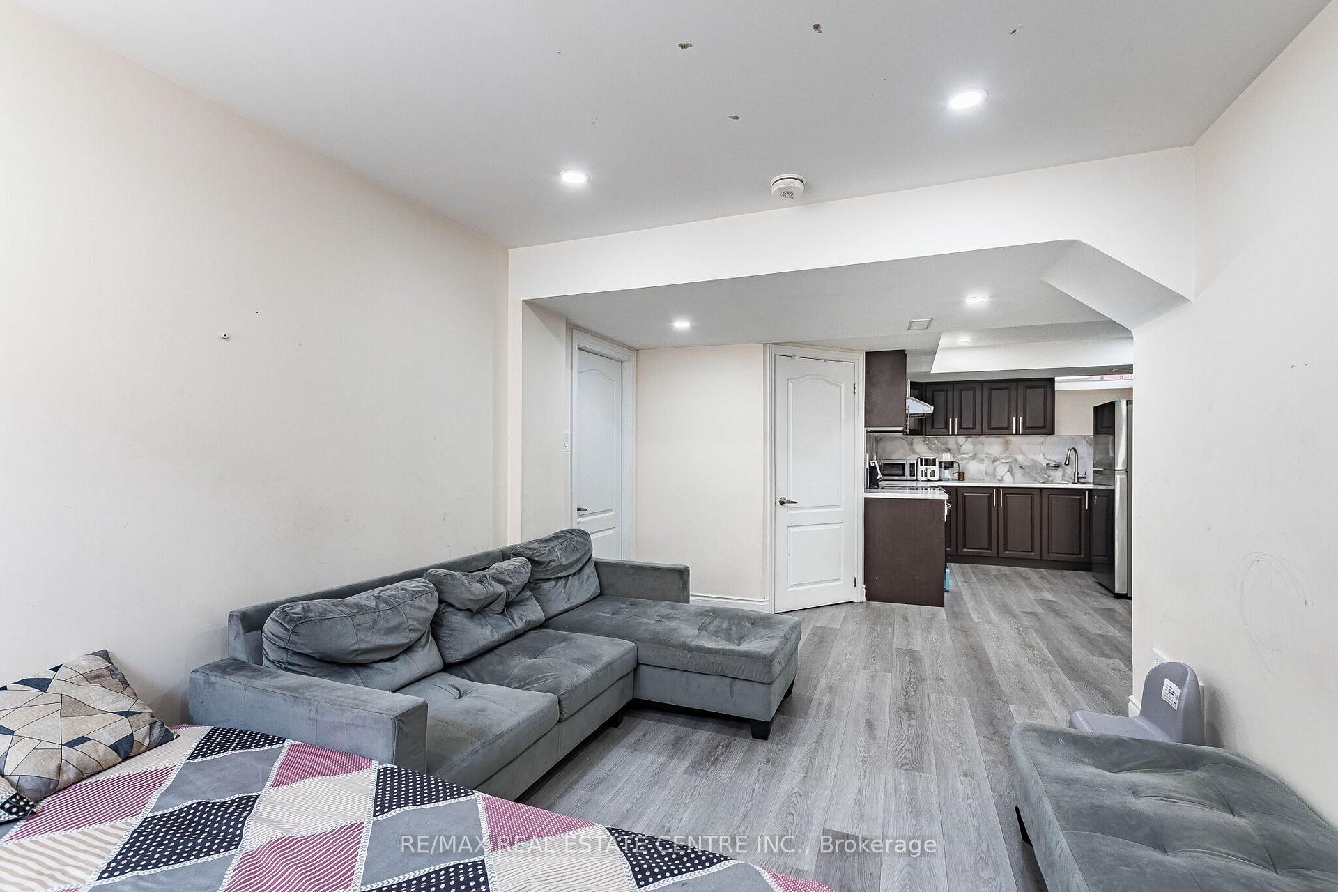 Photo 42 of 22 Red Ash Court, Brampton, Northwood Park — HOMEH