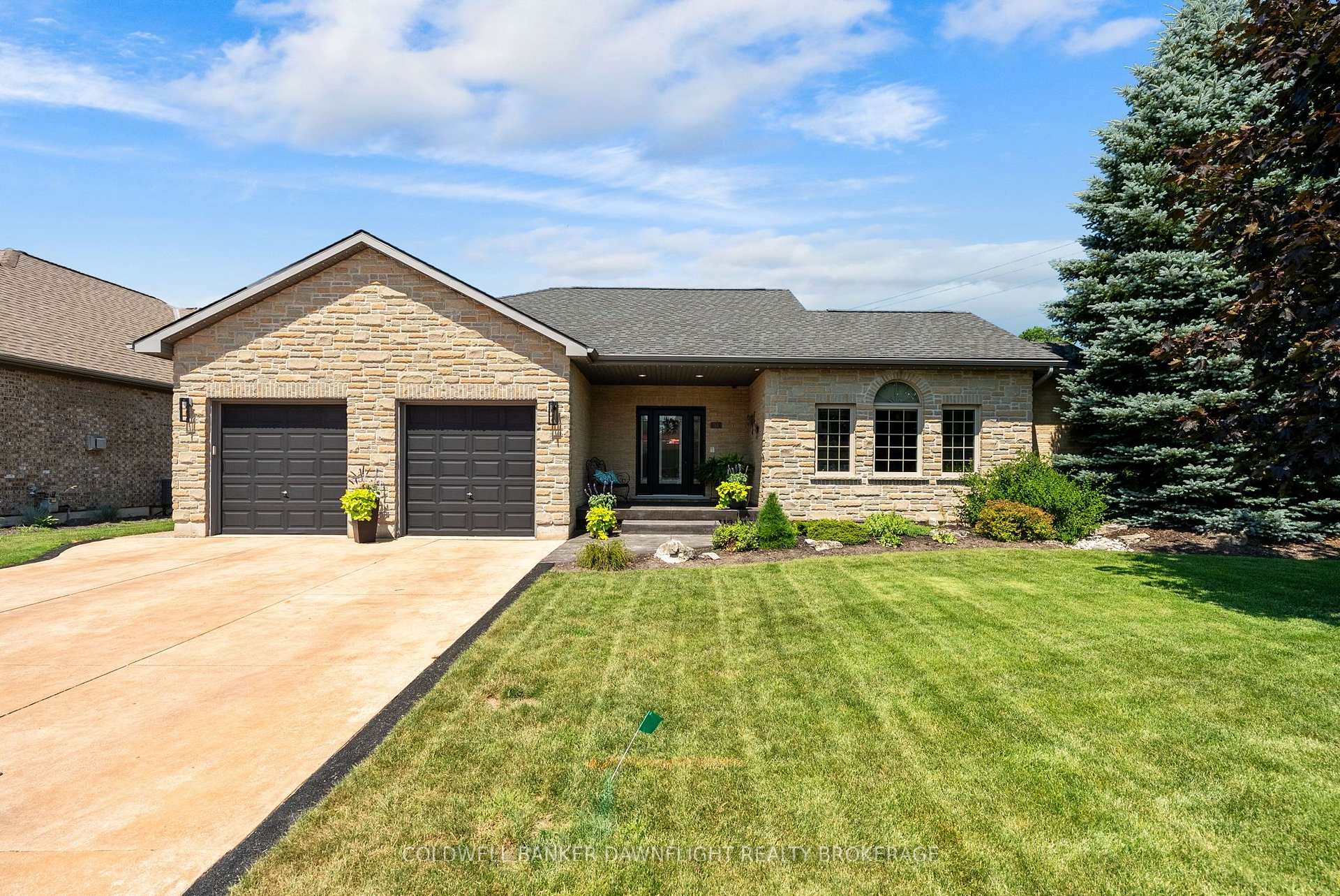 Photo 1 of 51 Snider Crescent, South Huron, Exeter — HOMEH