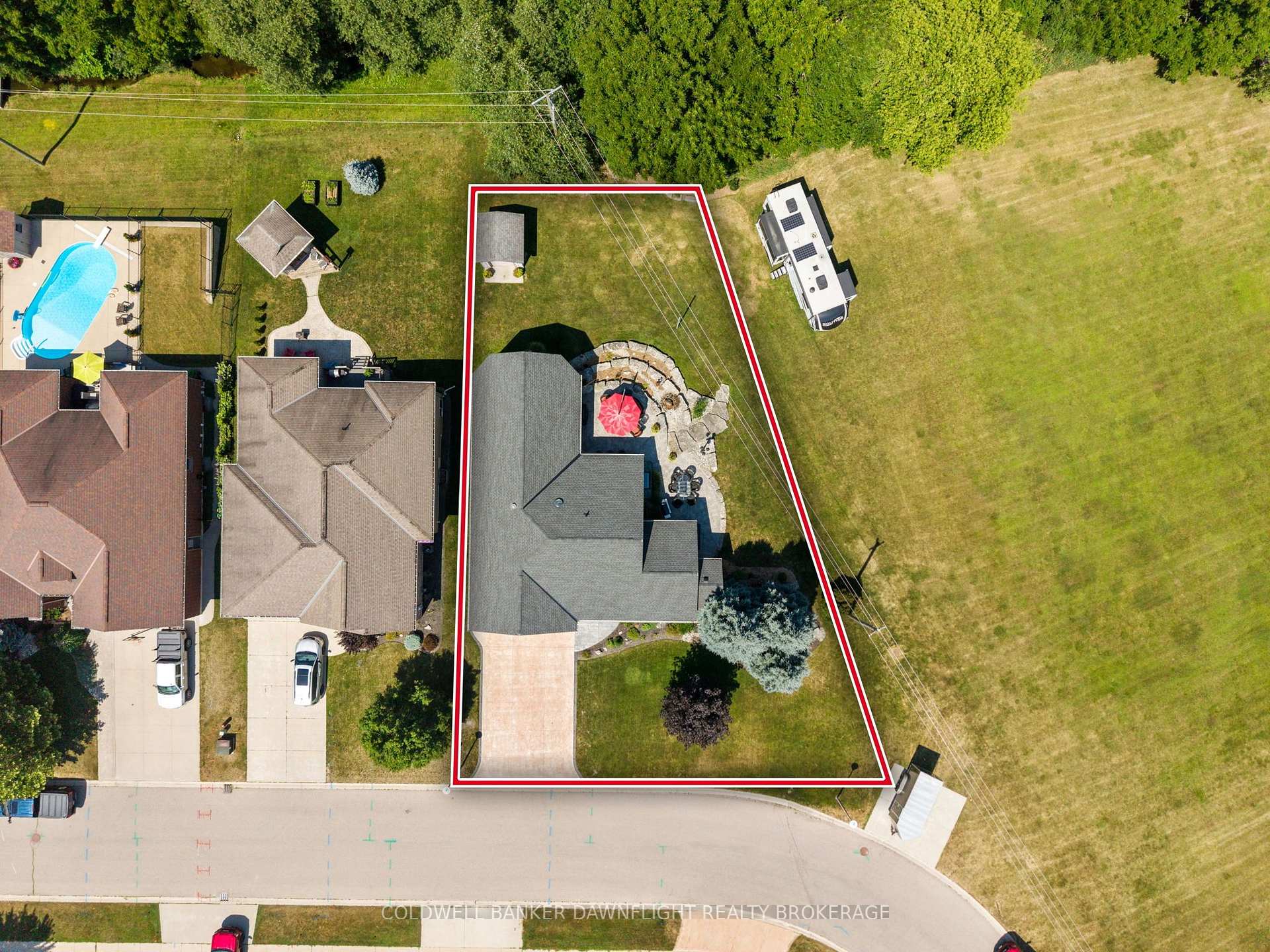Photo 3 of 51 Snider Crescent, South Huron, Exeter — HOMEH