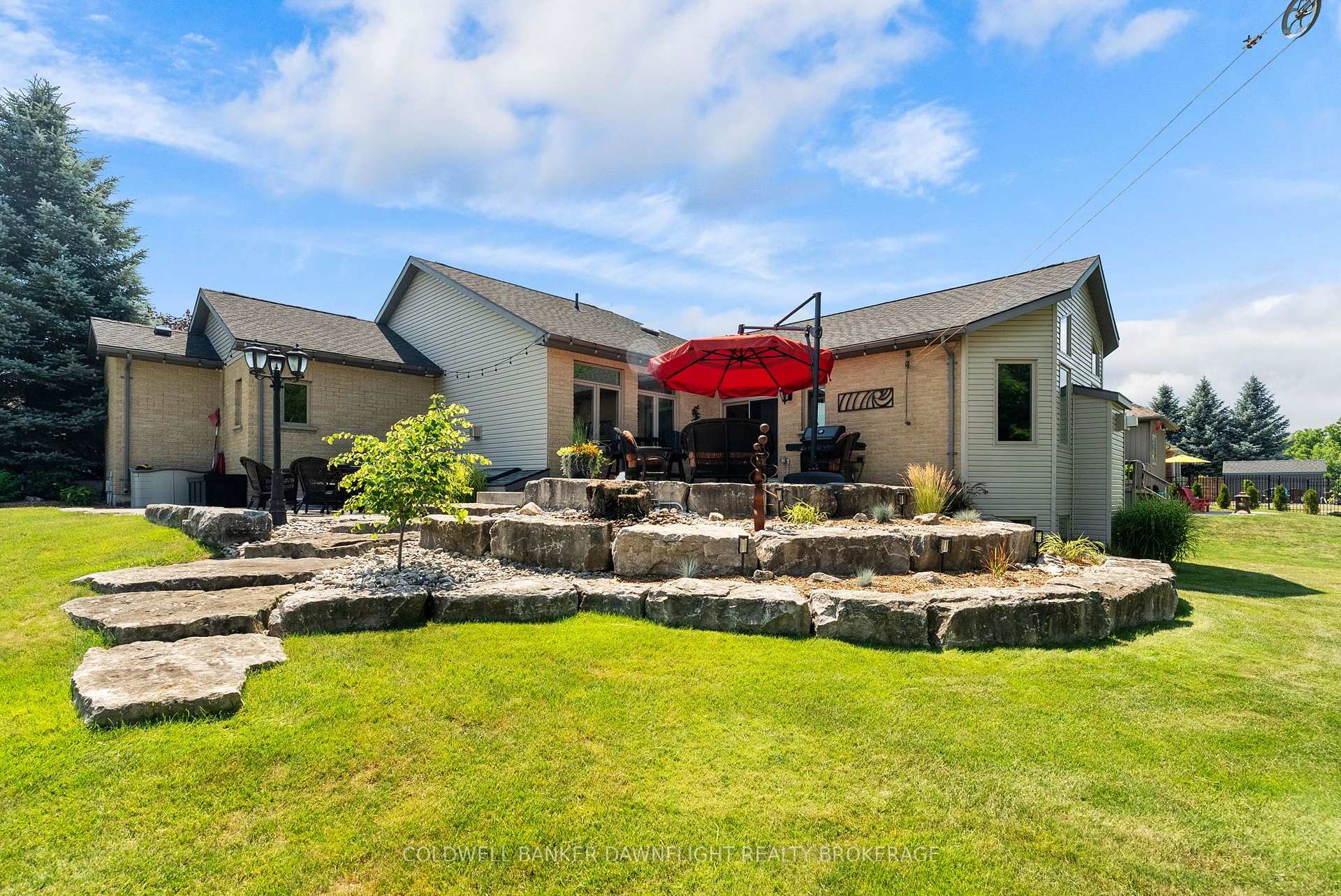 Photo 4 of 51 Snider Crescent, South Huron, Exeter — HOMEH