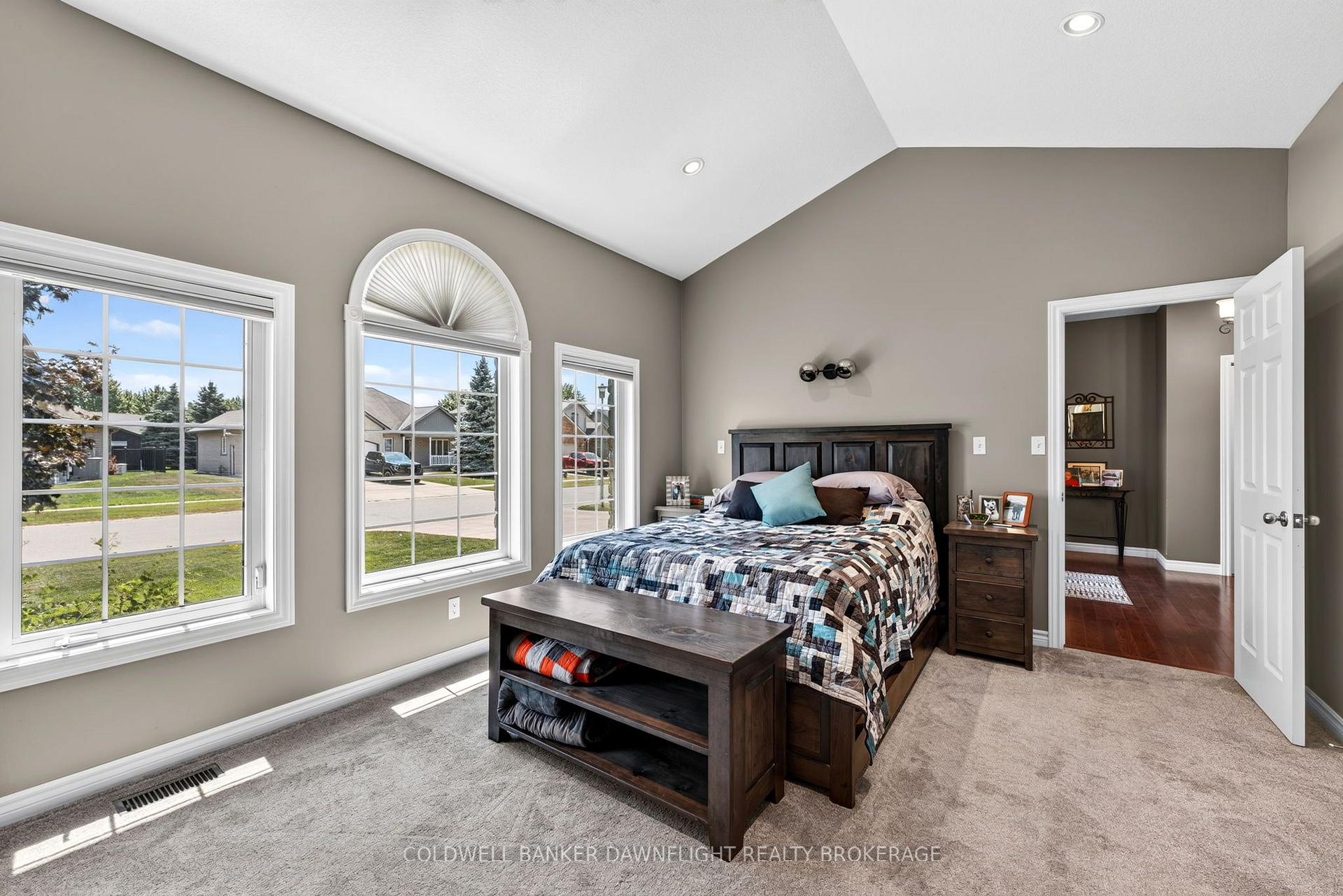 Photo 9 of 51 Snider Crescent, South Huron, Exeter — HOMEH