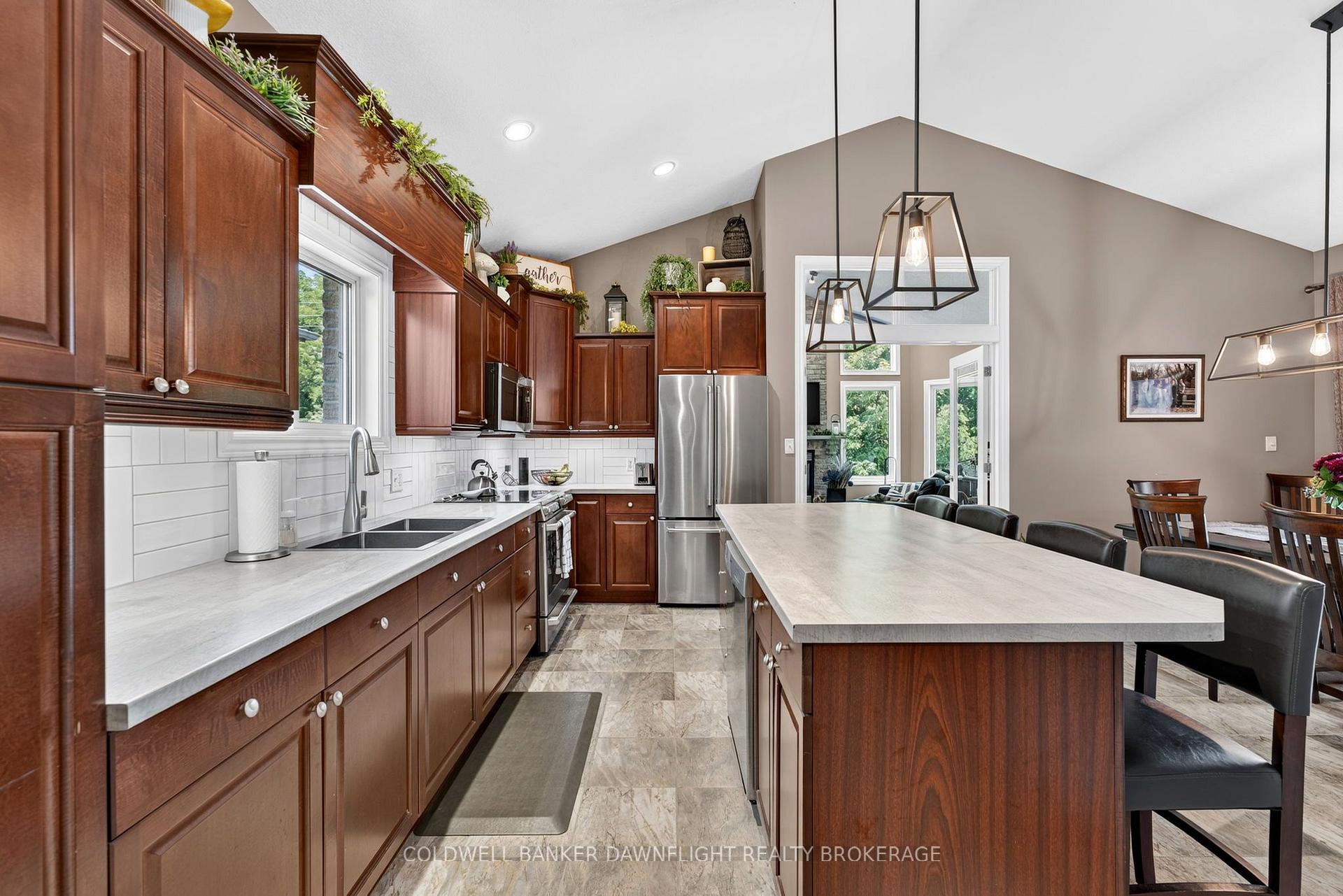 Photo 20 of 51 Snider Crescent, South Huron, Exeter — HOMEH