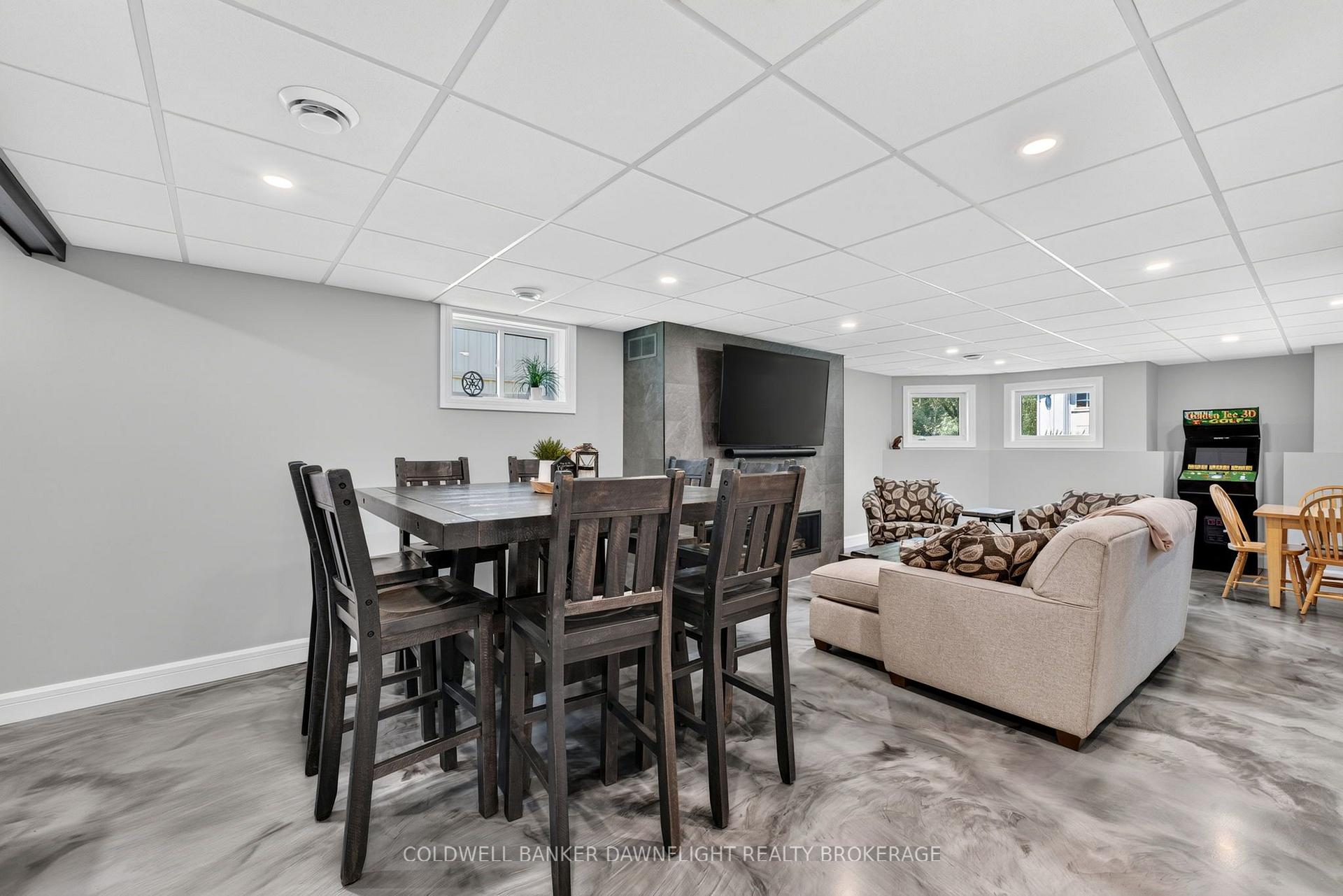 Photo 28 of 51 Snider Crescent, South Huron, Exeter — HOMEH